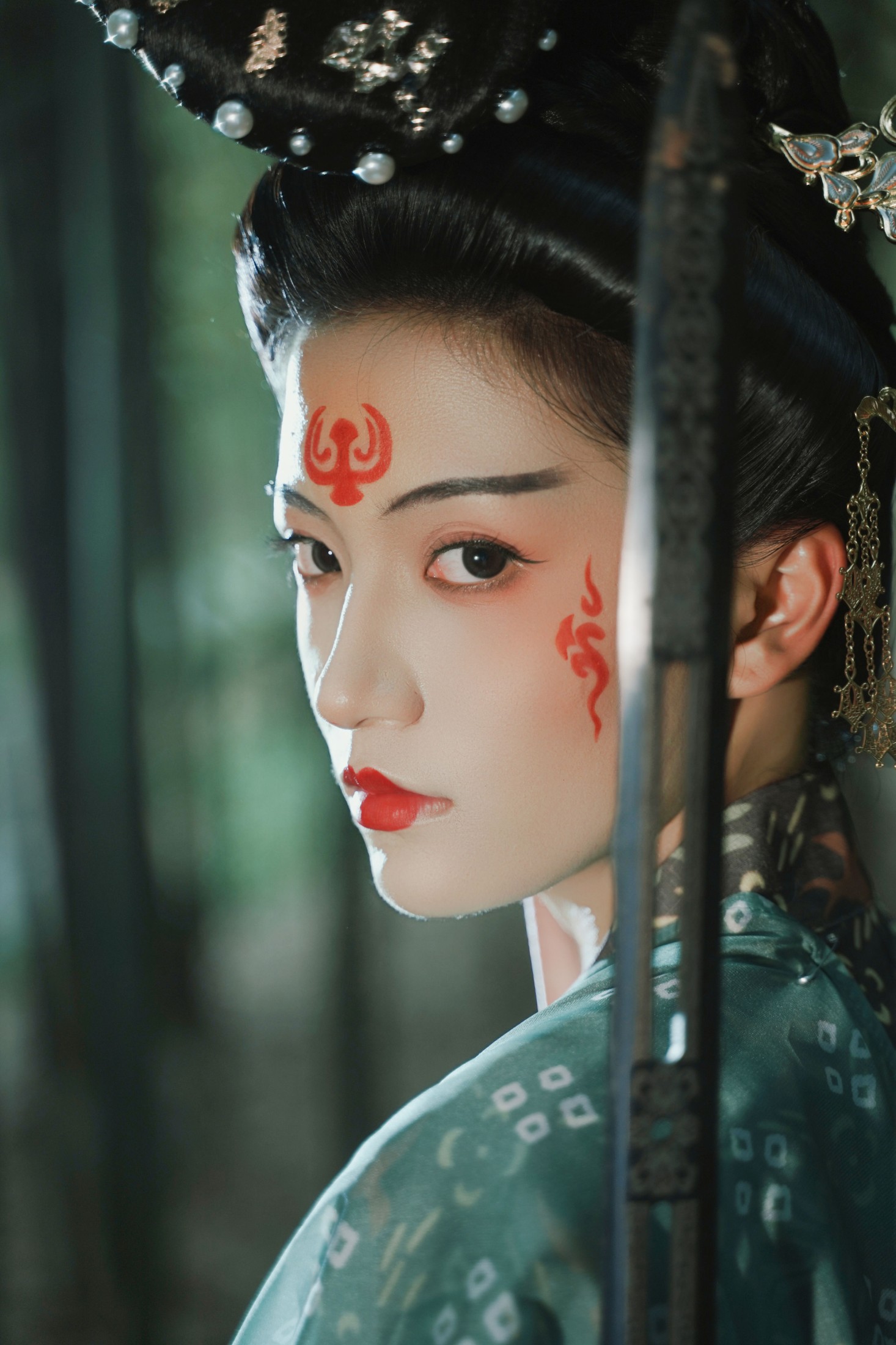 周粥 – 《野心比美貌更锋利》[17P]