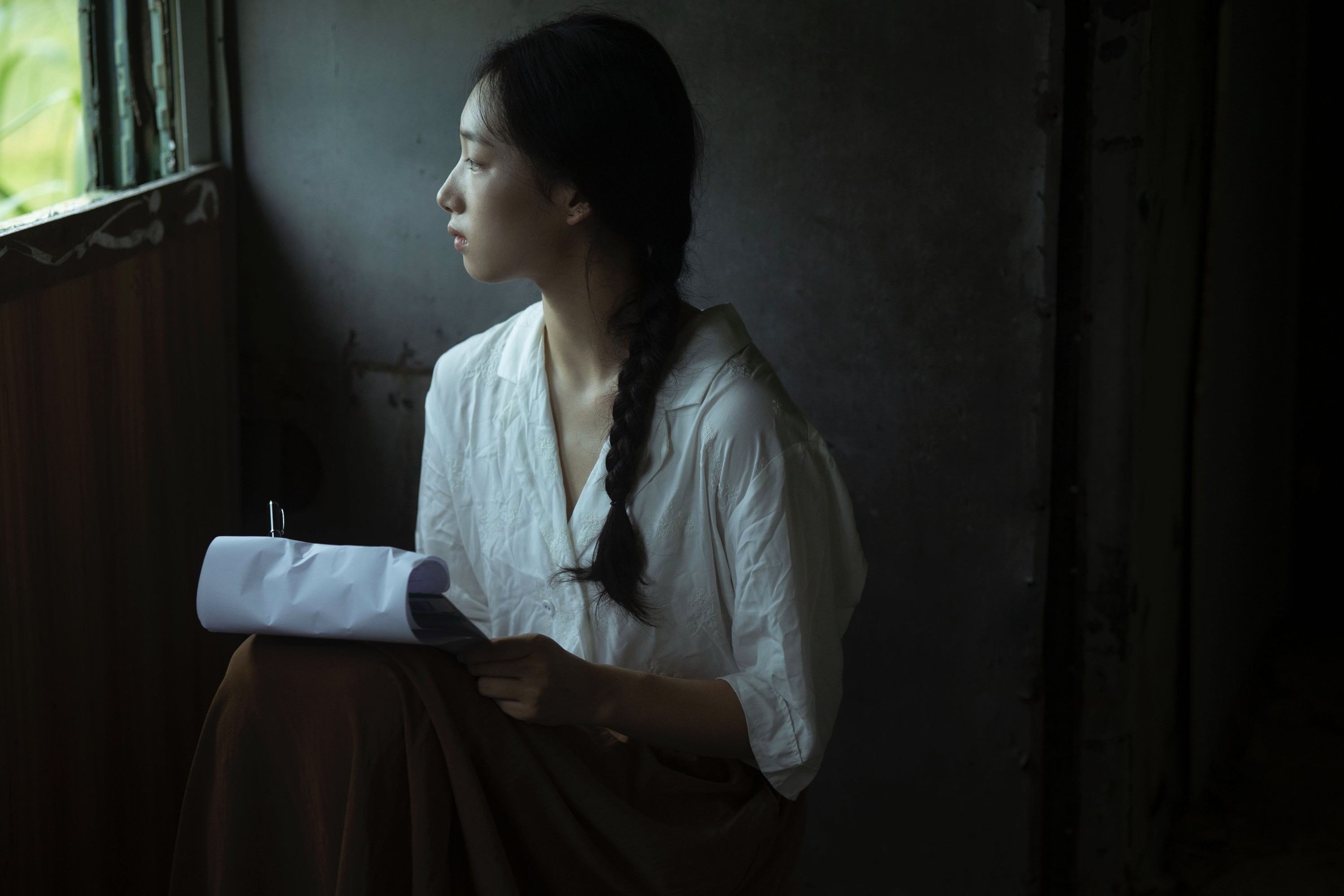 大猫 – 《周渔的火车》[15P]