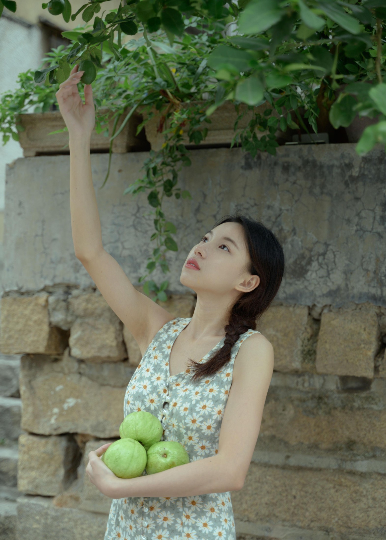 潘潘 – 《夏天的具象化》[29P]