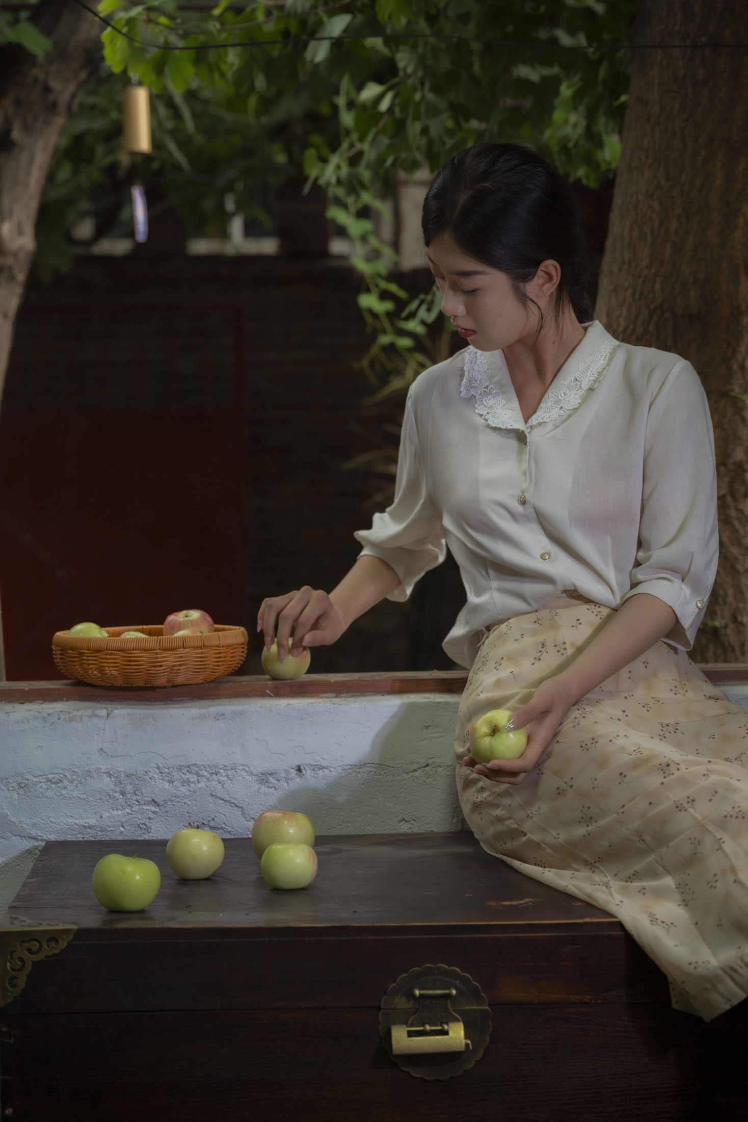 偷喝一口雪碧 – 《蝉鸣了整个童年》[66P]