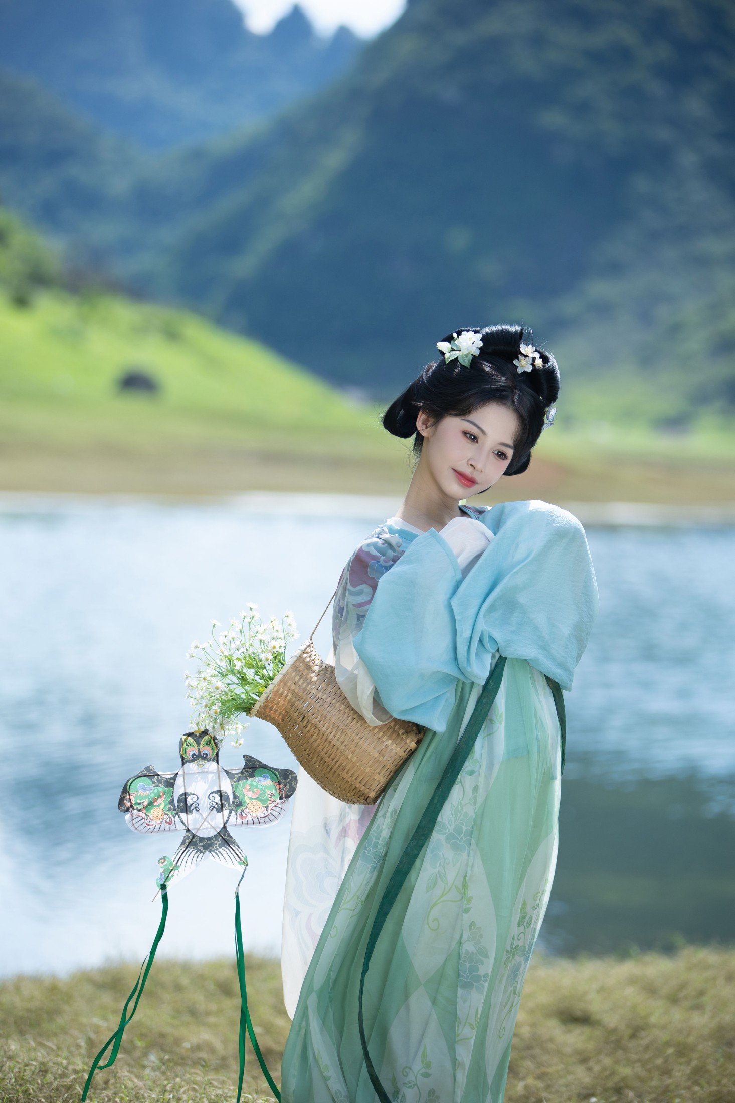 晓晴 – 《春色》[25P]