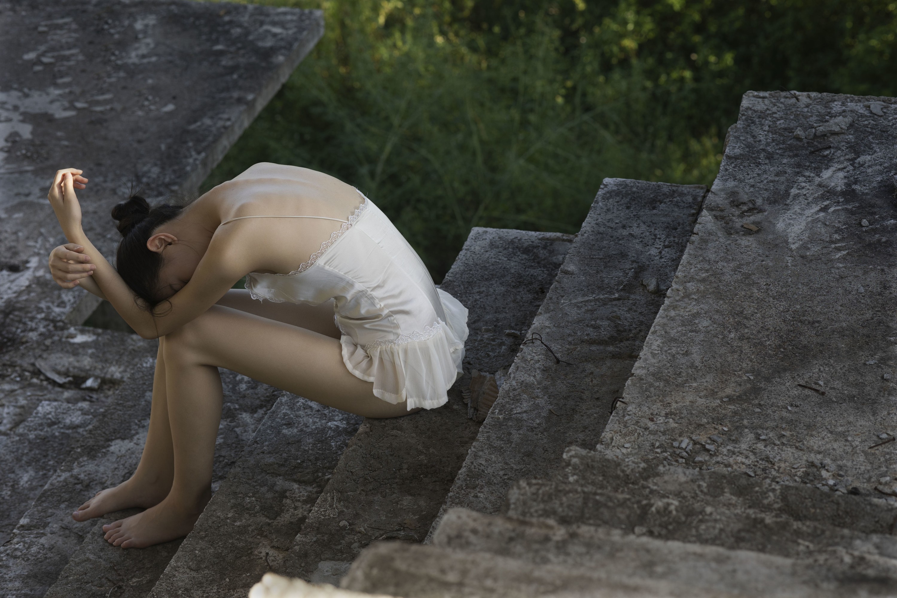 cici – 《赞美月亮》[24P]