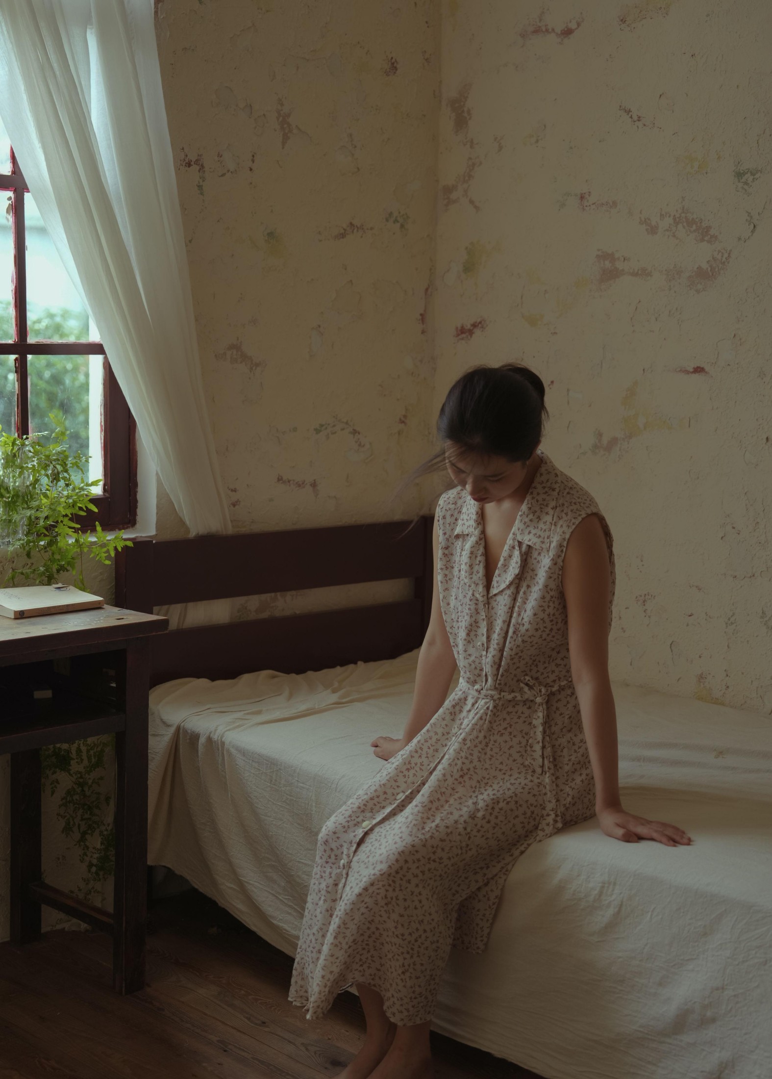 shi jiuqian的一二 – 《我的房间，窗户开向寂静》[21P]