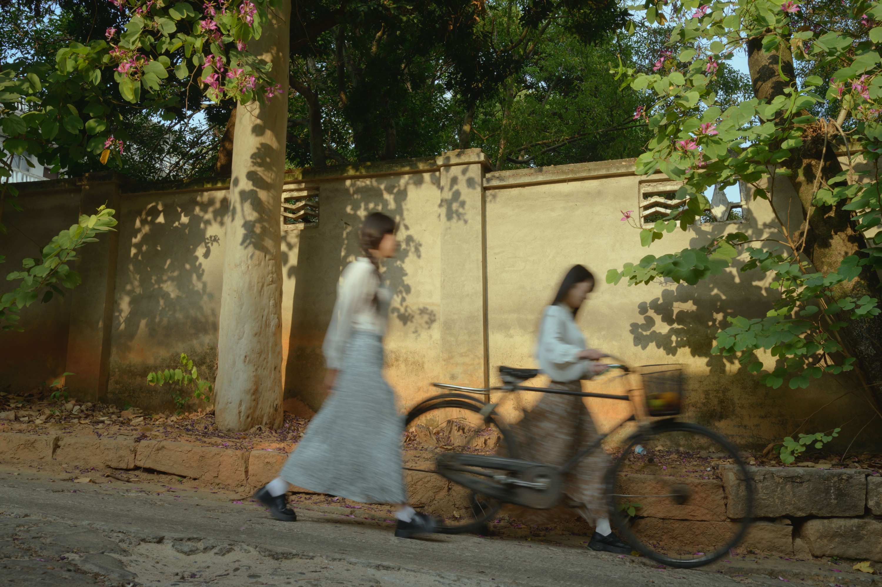 想想醒醒 山野小果 – 《我们之间》[20P] 插图3