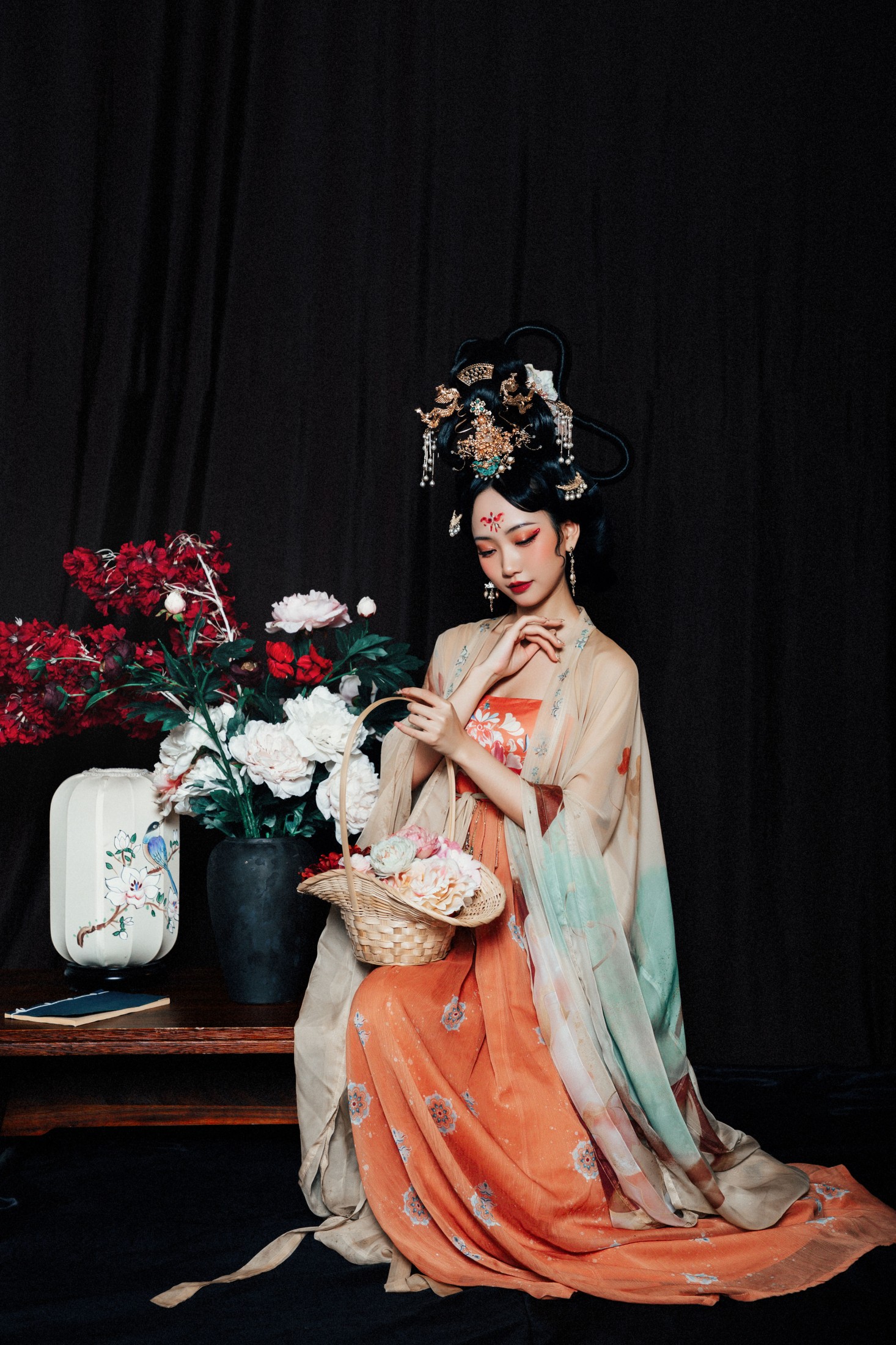 三七 – 《富贵花》[24P]