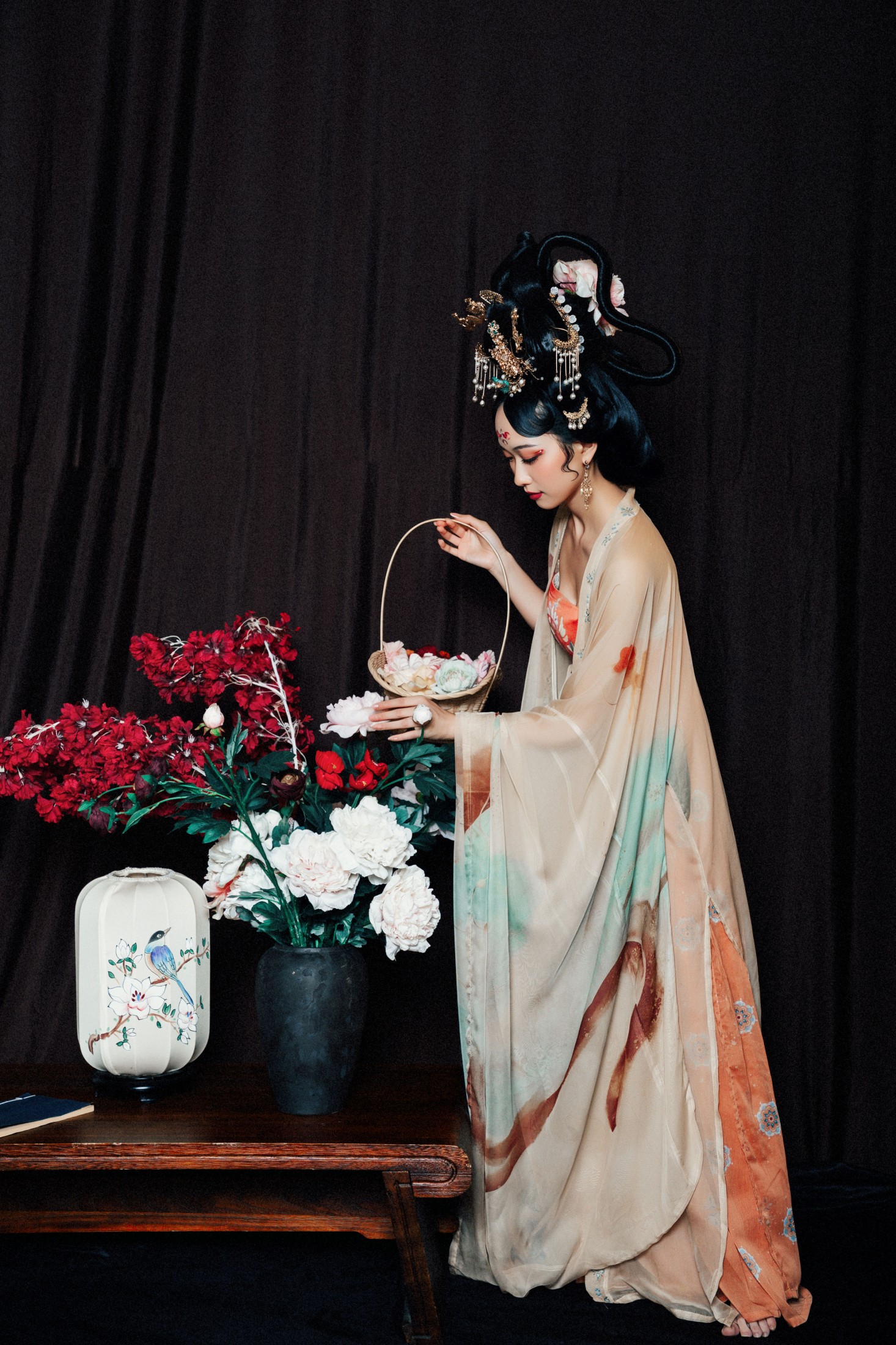 三七 – 《富贵花》[24P]