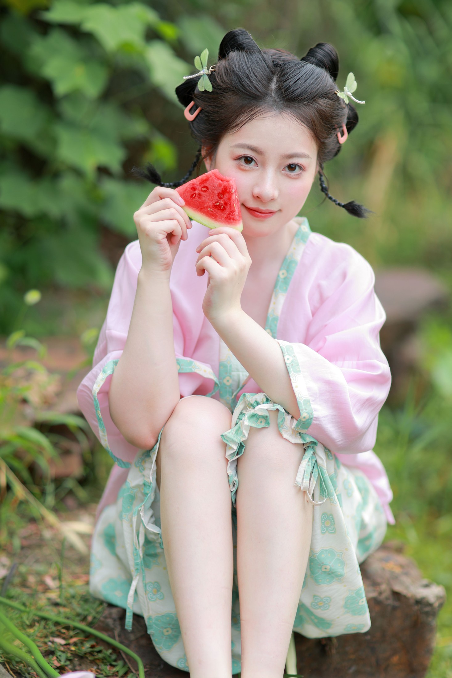 小猫鱼干 – 《树荫照水弄晴柔，闲看蜻蜓立荷头》[13P]