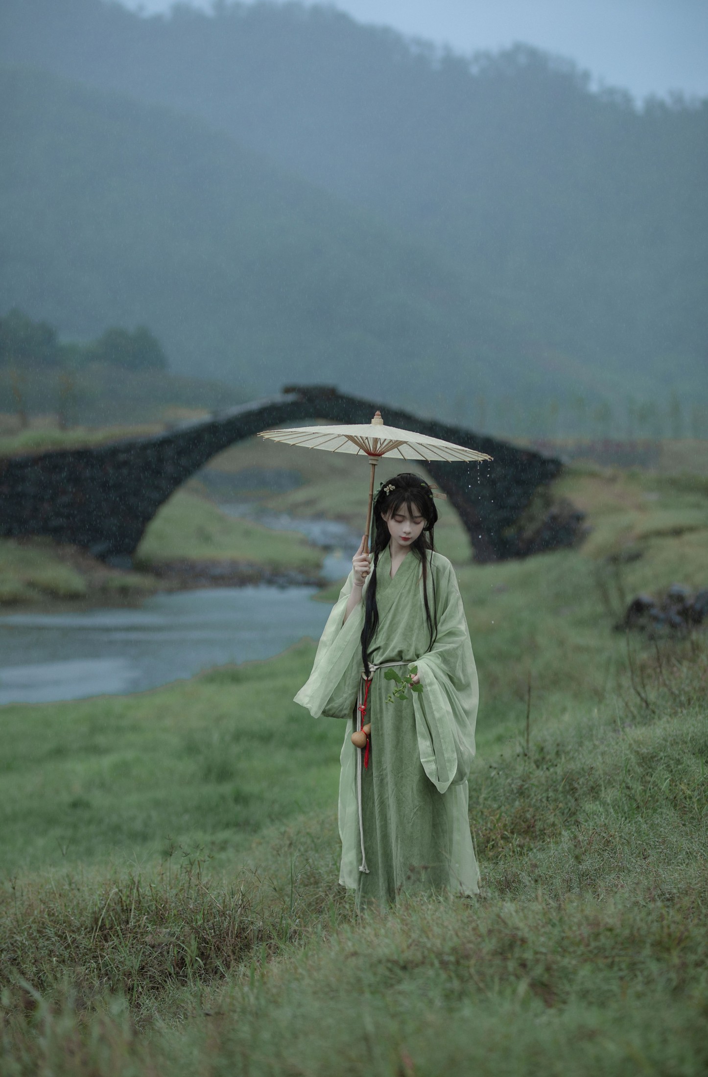 奇迹绣绣 – 《悠悠远山暮 ，独向白云归。》[14P]