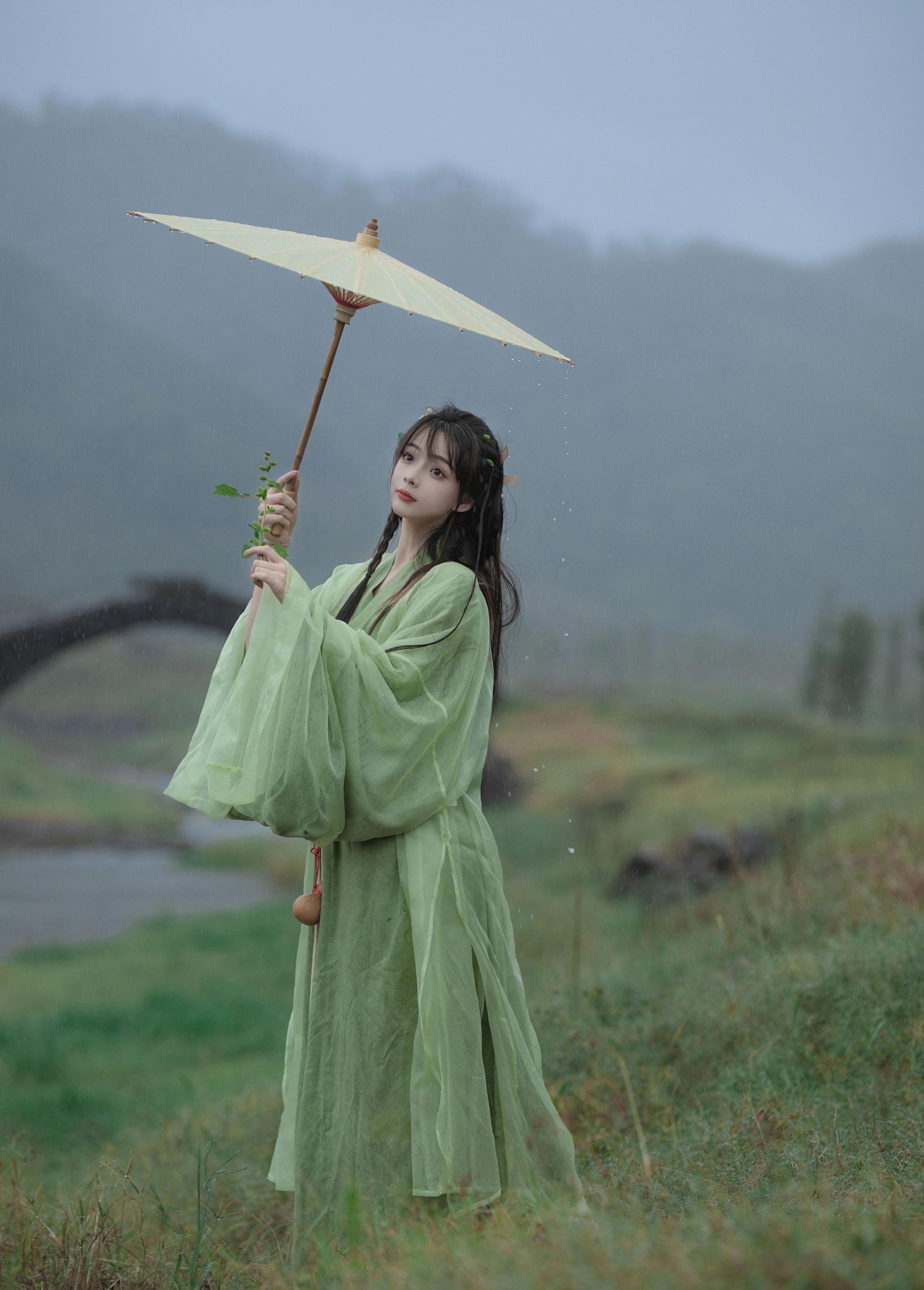 奇迹绣绣 – 《悠悠远山暮 ，独向白云归。》[14P]