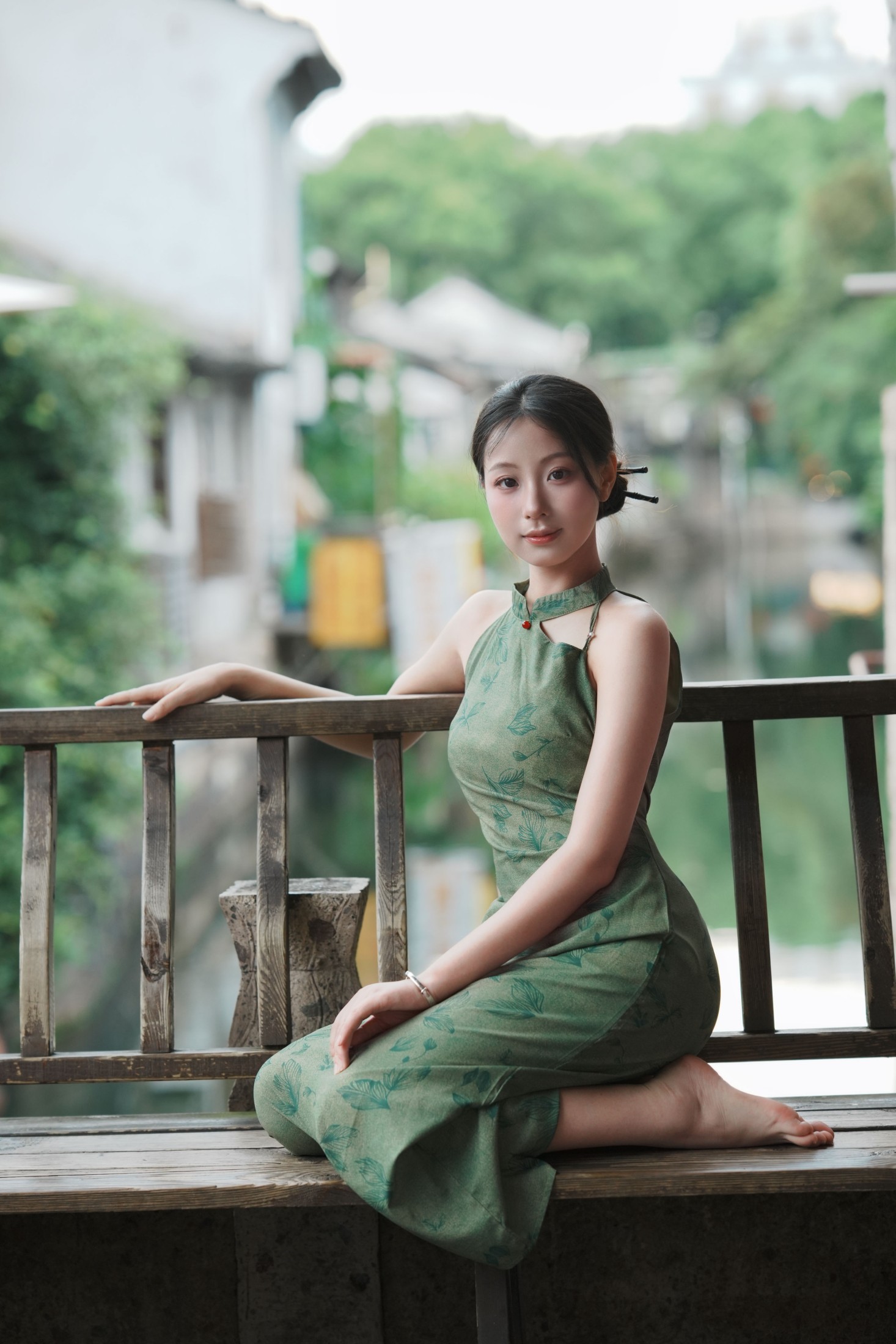 小u – 《绿色江南旗袍》[17P]