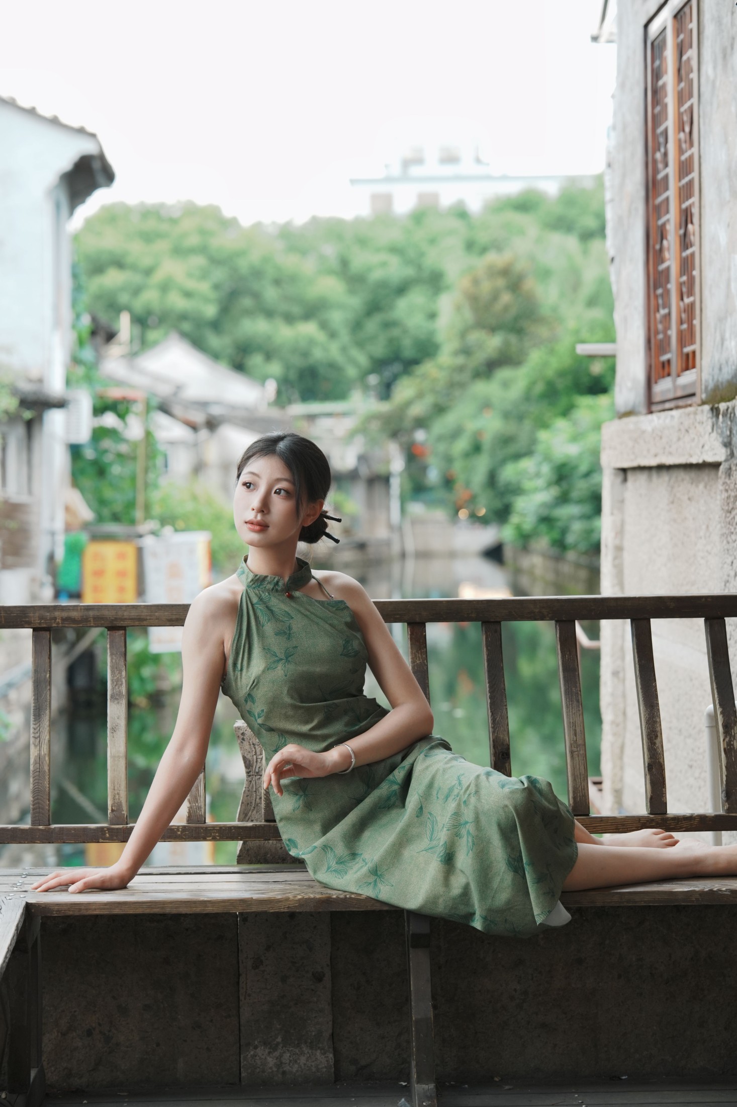 小u – 《绿色江南旗袍》[17P]