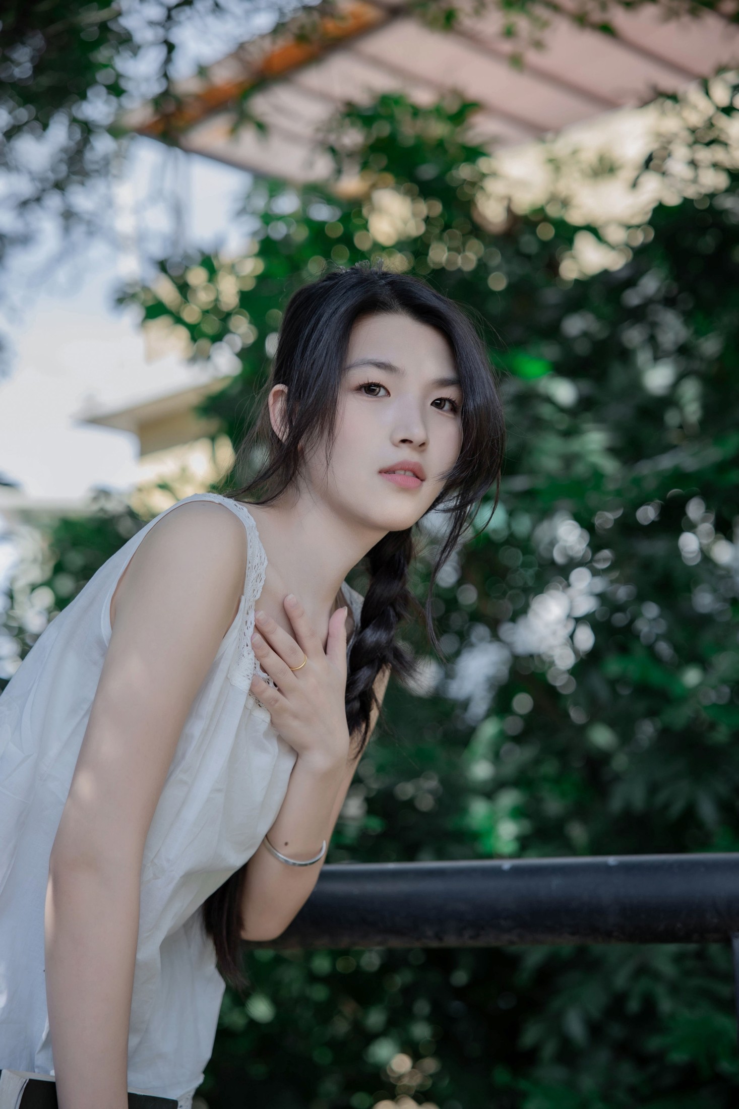 依婷 – 《青提味的夏天》[15P]