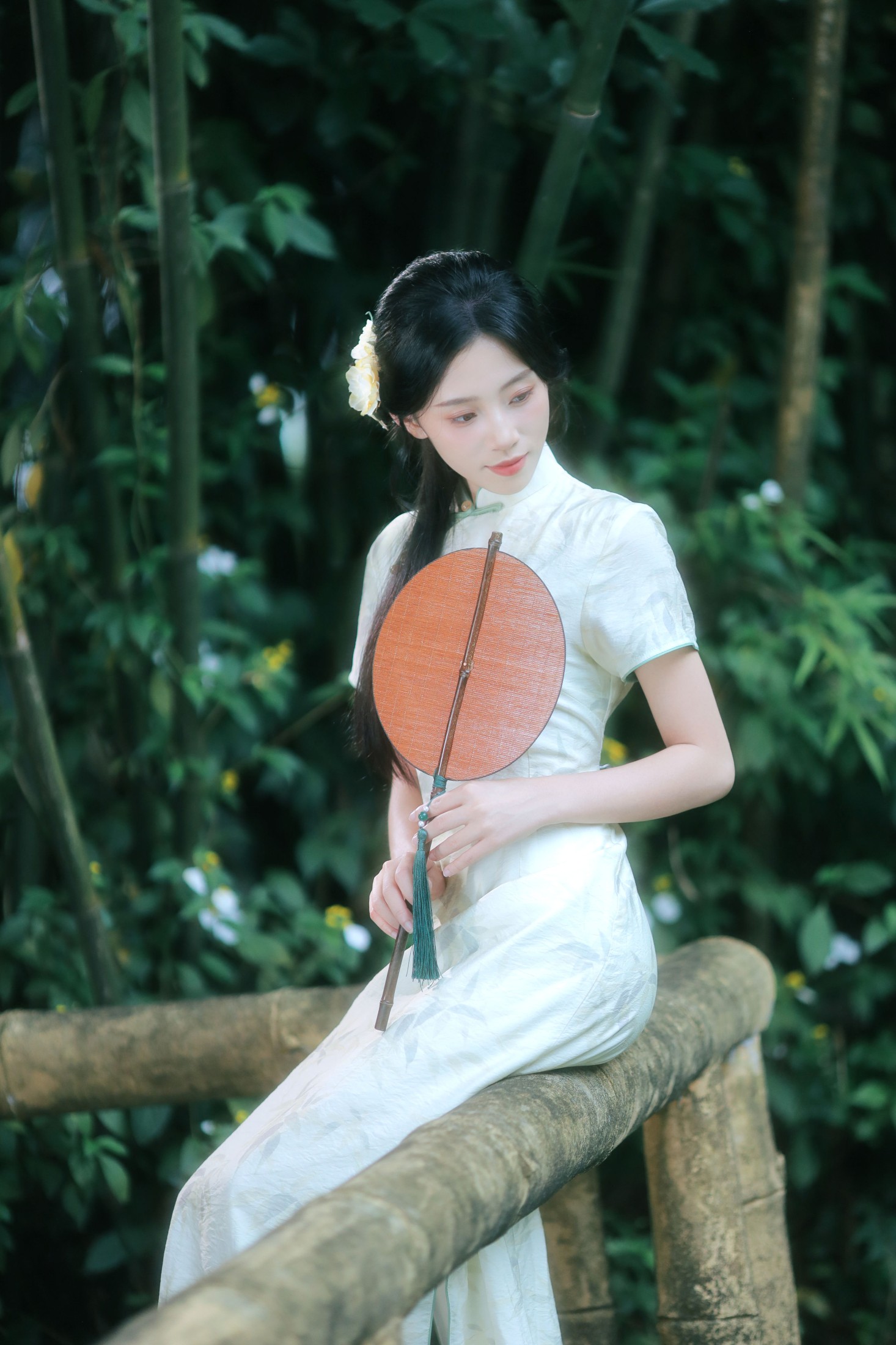 鈡婷儿 – 《竹林》[14P]