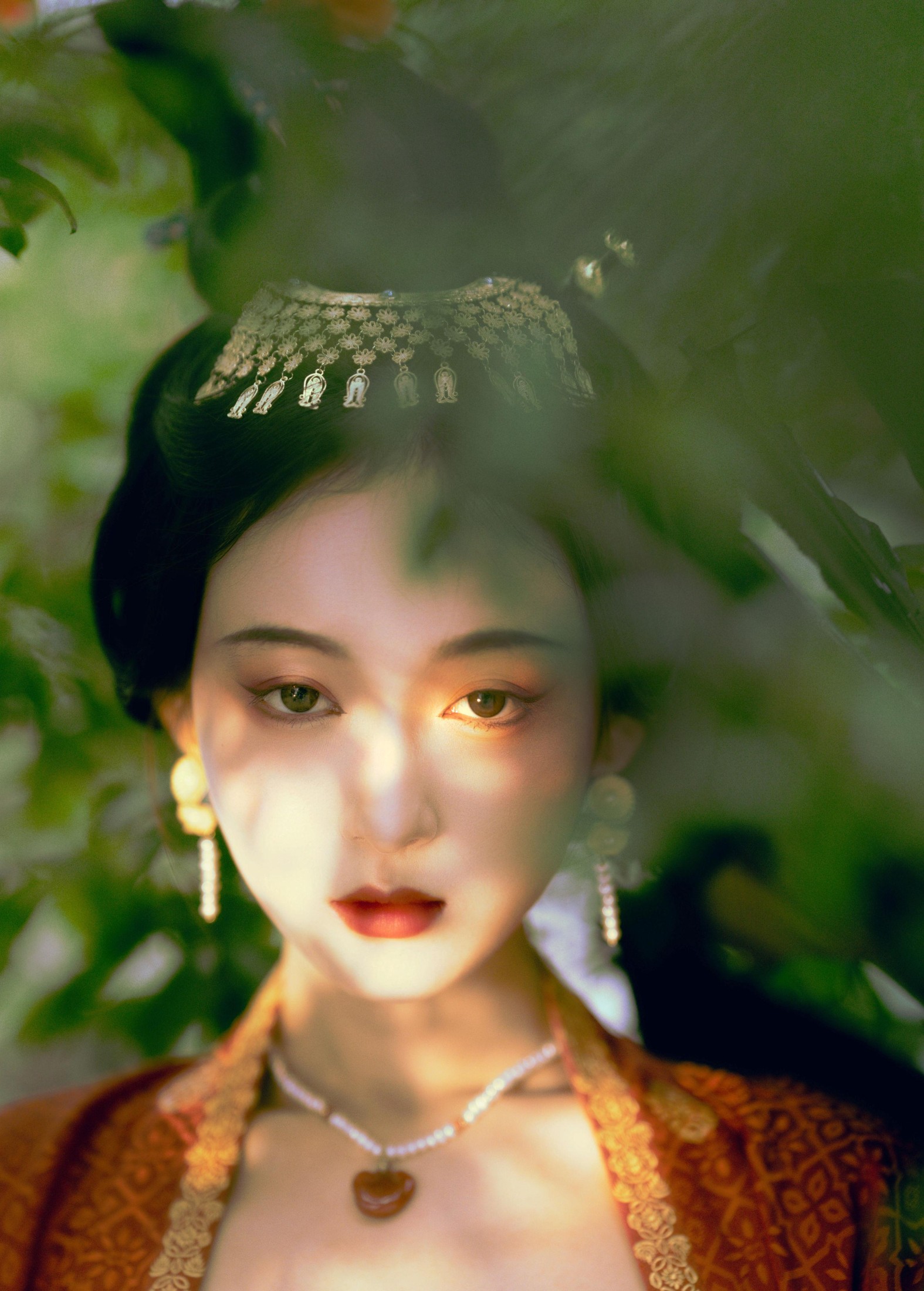 一只梳子君 – 《石榴花魂》[19P] 插图2