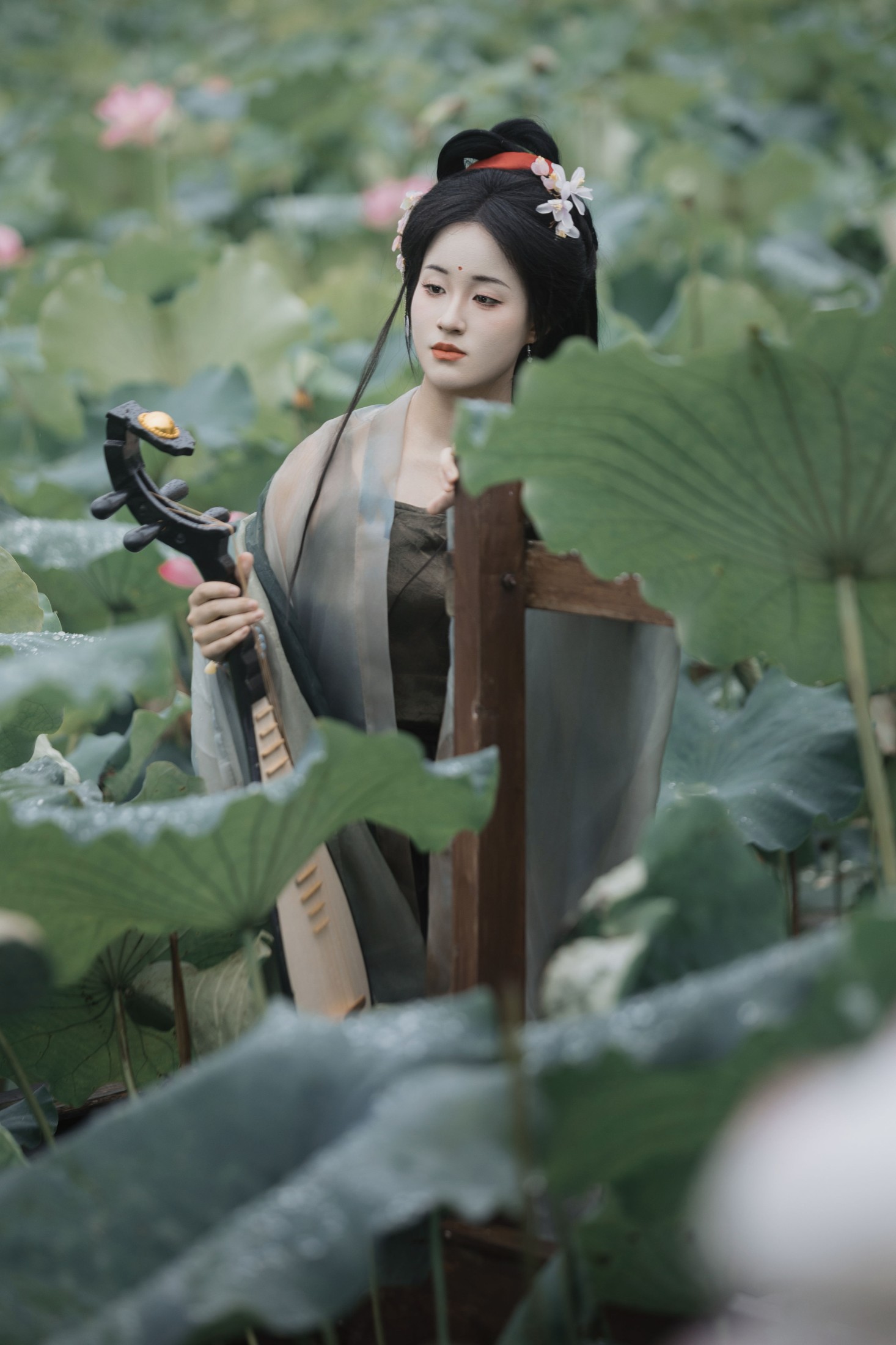 原地掉线去夜闹 – 《雨中采荷》[35P]