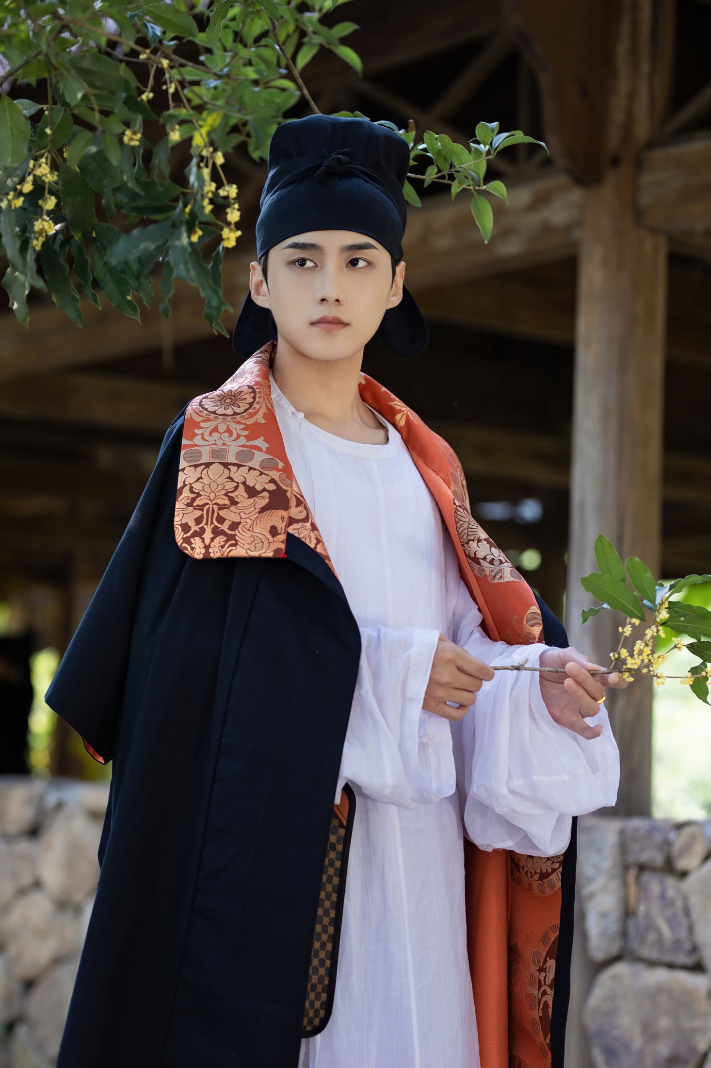 刘儒林 – 《欲买桂花同载酒，终不似，少年游。》[17P]