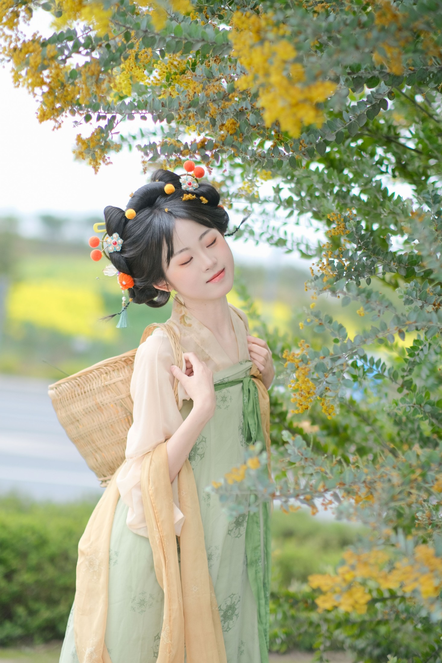 1010 – 《可可爱爱的小唐风金合欢写真》[14P]