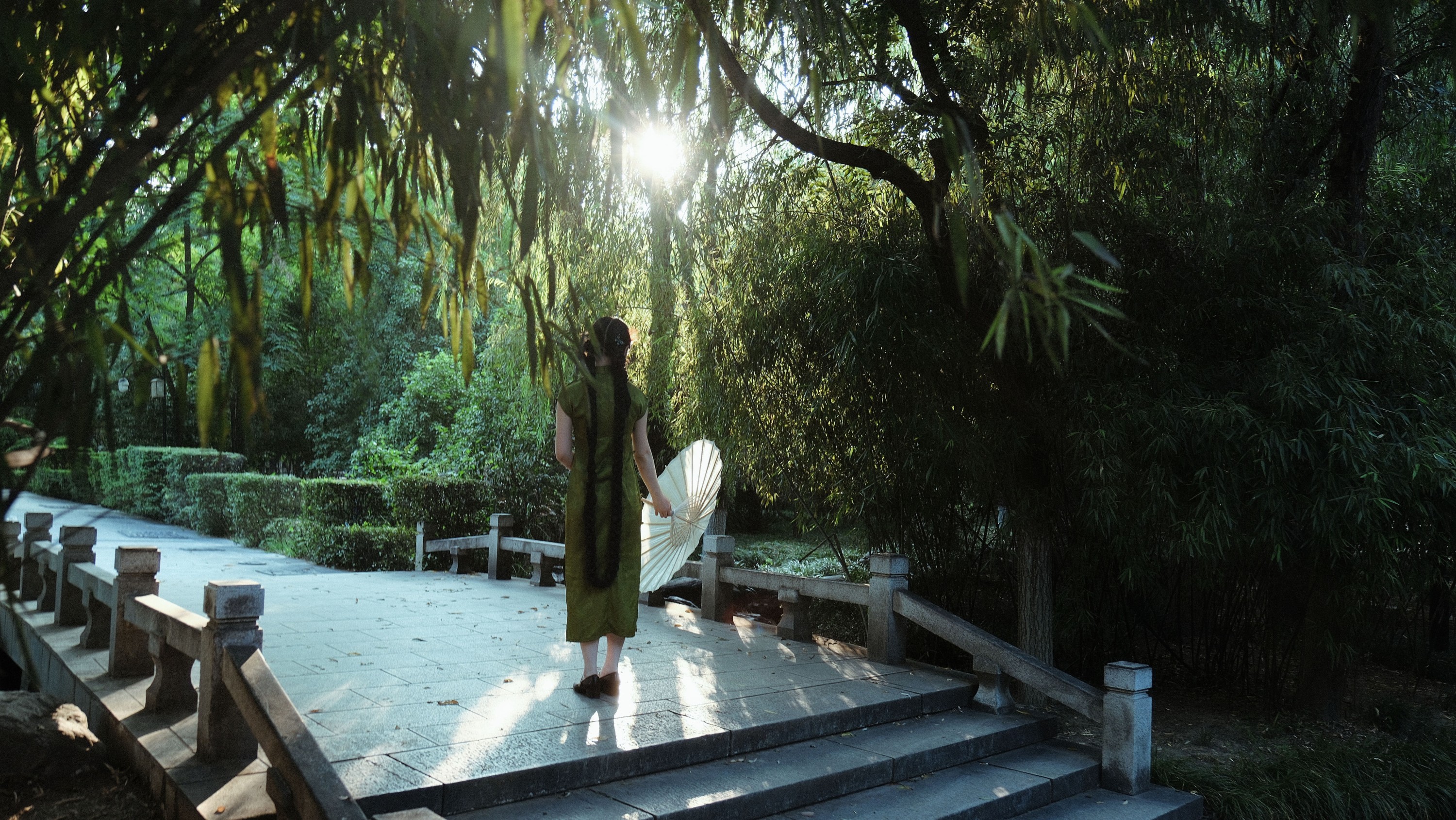 陈子翮 – 《只此青绿》[21P]