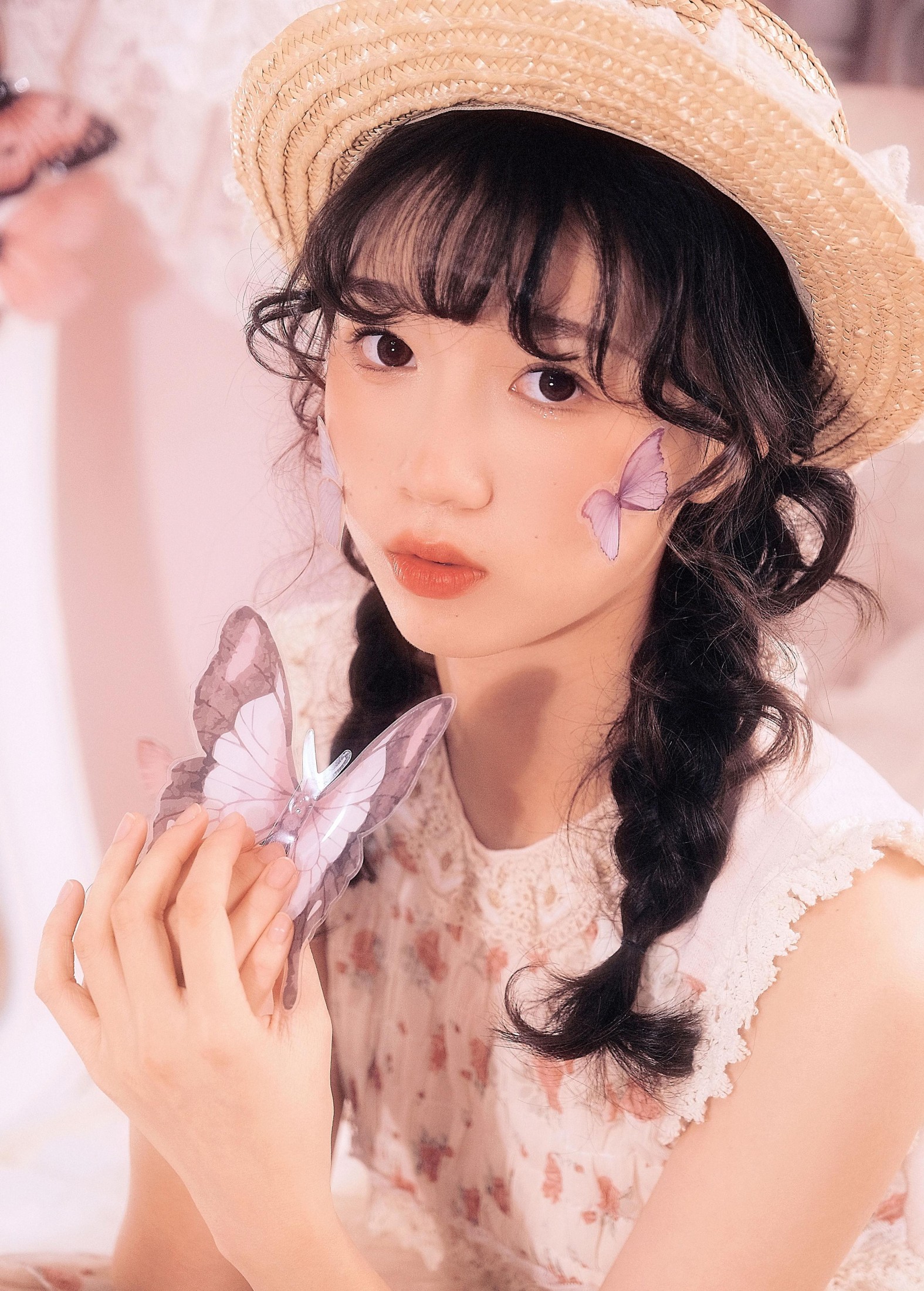 鸭鸭 – 《坠入蝴蝶梦境》[19P]