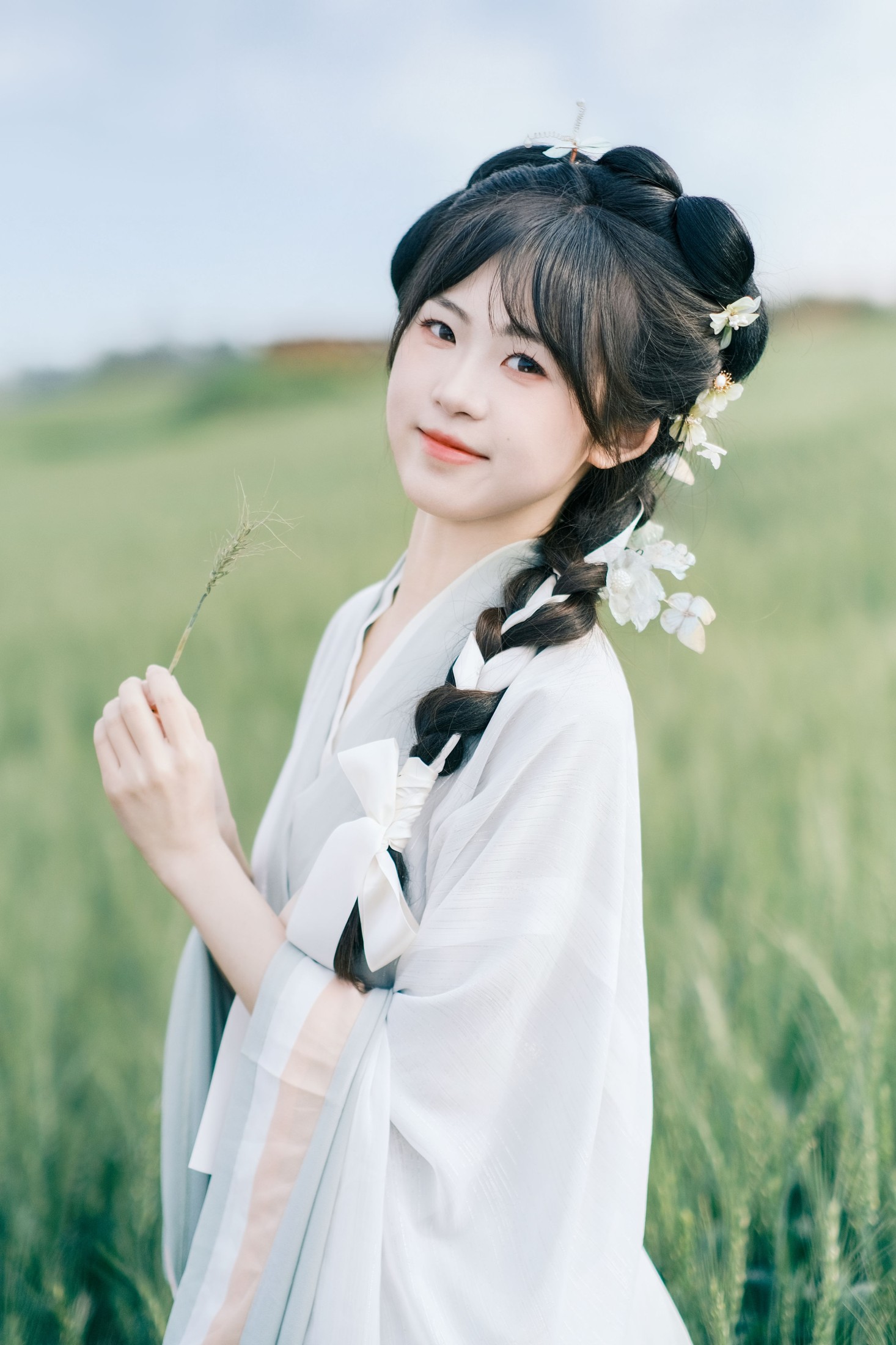 1010 – 《春天的麦田是一片绿色的海》[18P]