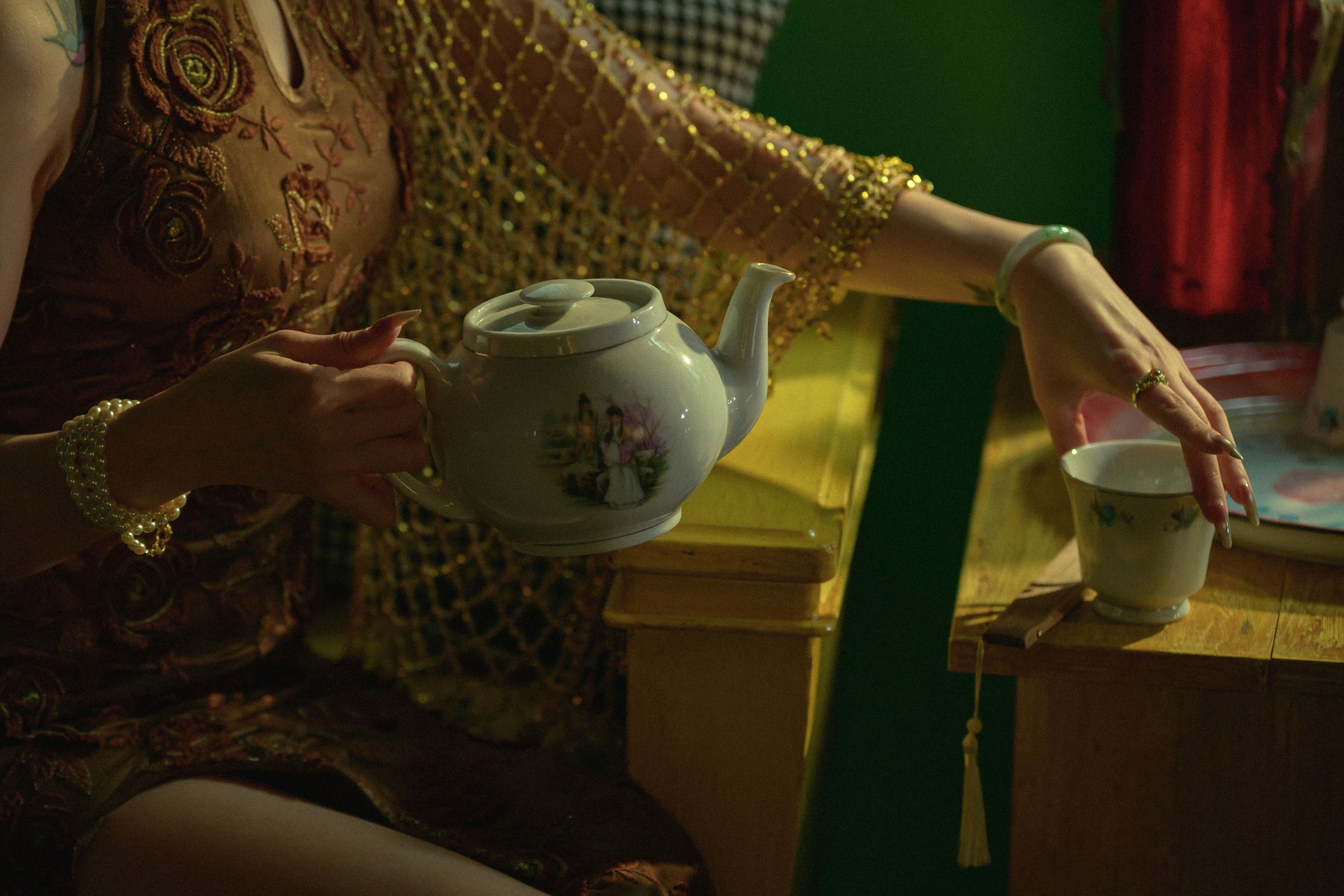 花瓷 – 《时光的静物画》[18P]