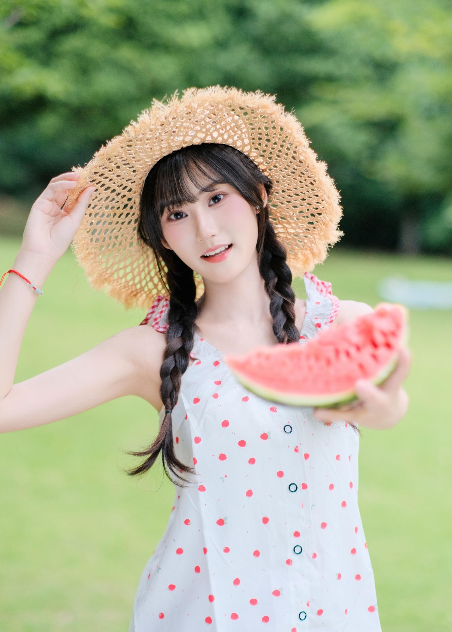 小黎 – 《西瓜味的夏天》[18P]