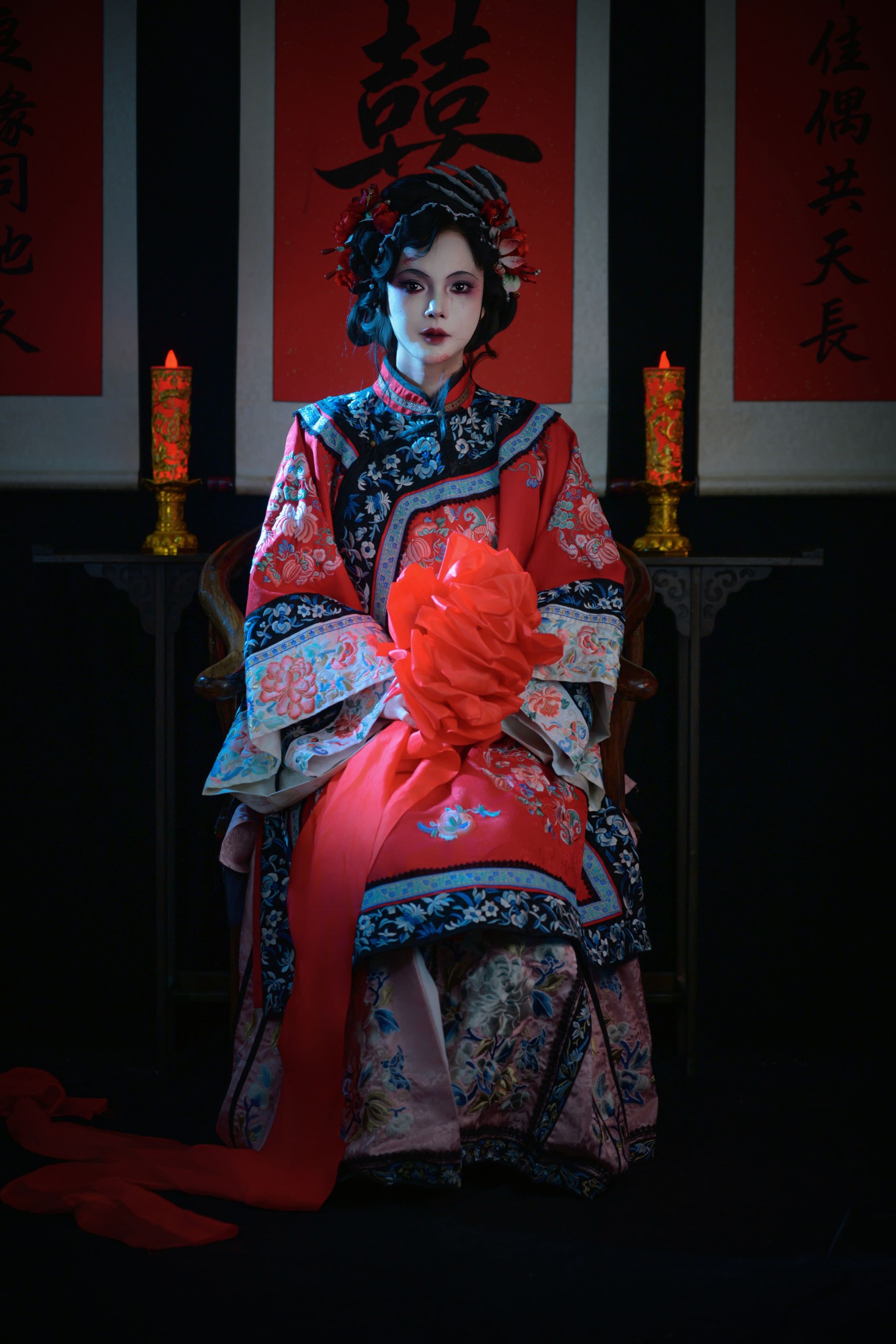 燕小胖 – 《一袭红衣，一生执念。》[18P]