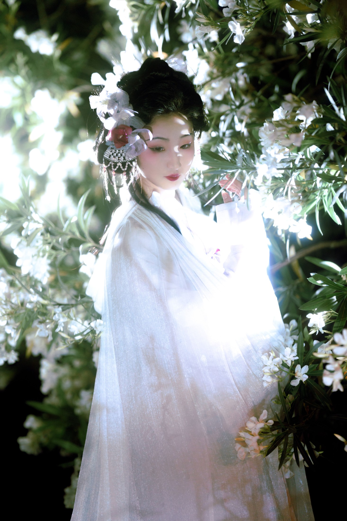 敏茵茵 – 《魂魄不曾入梦来》[14P]