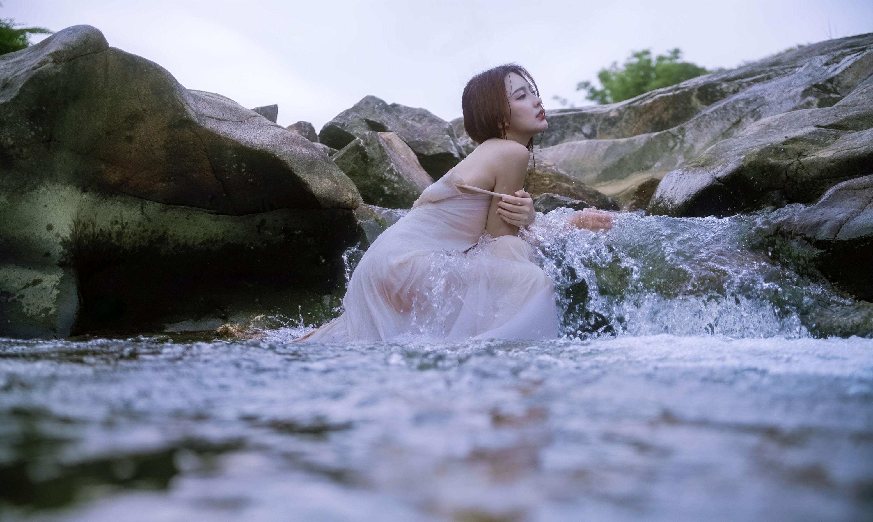 颖儿YY – 《巨石拥仙・溪自流》[32P]