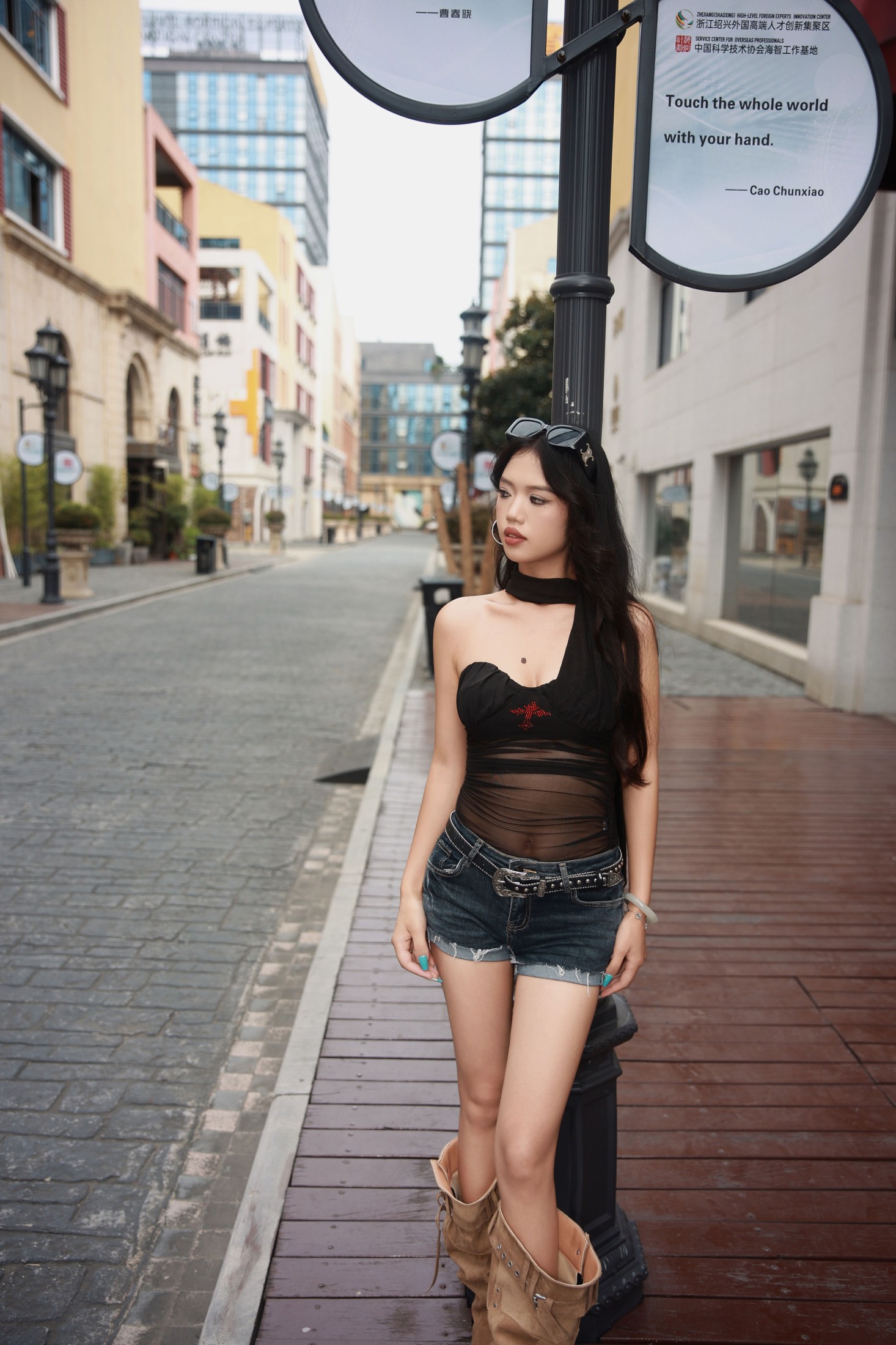 王xx – 《美式杂志街拍》[30P]