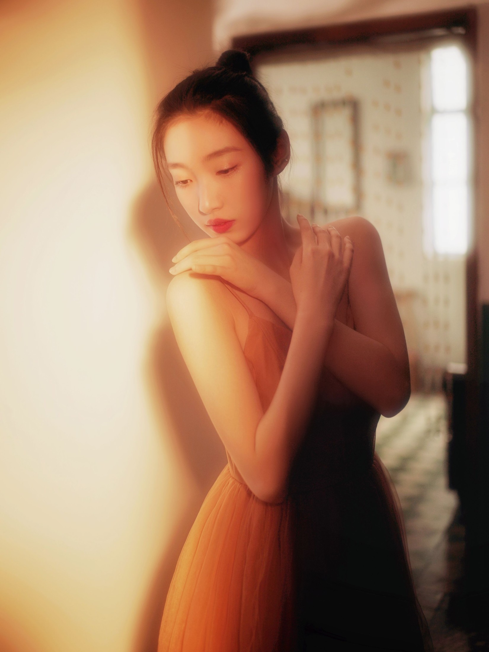 Yulia – 《黄灯下的芭蕾》[18P]