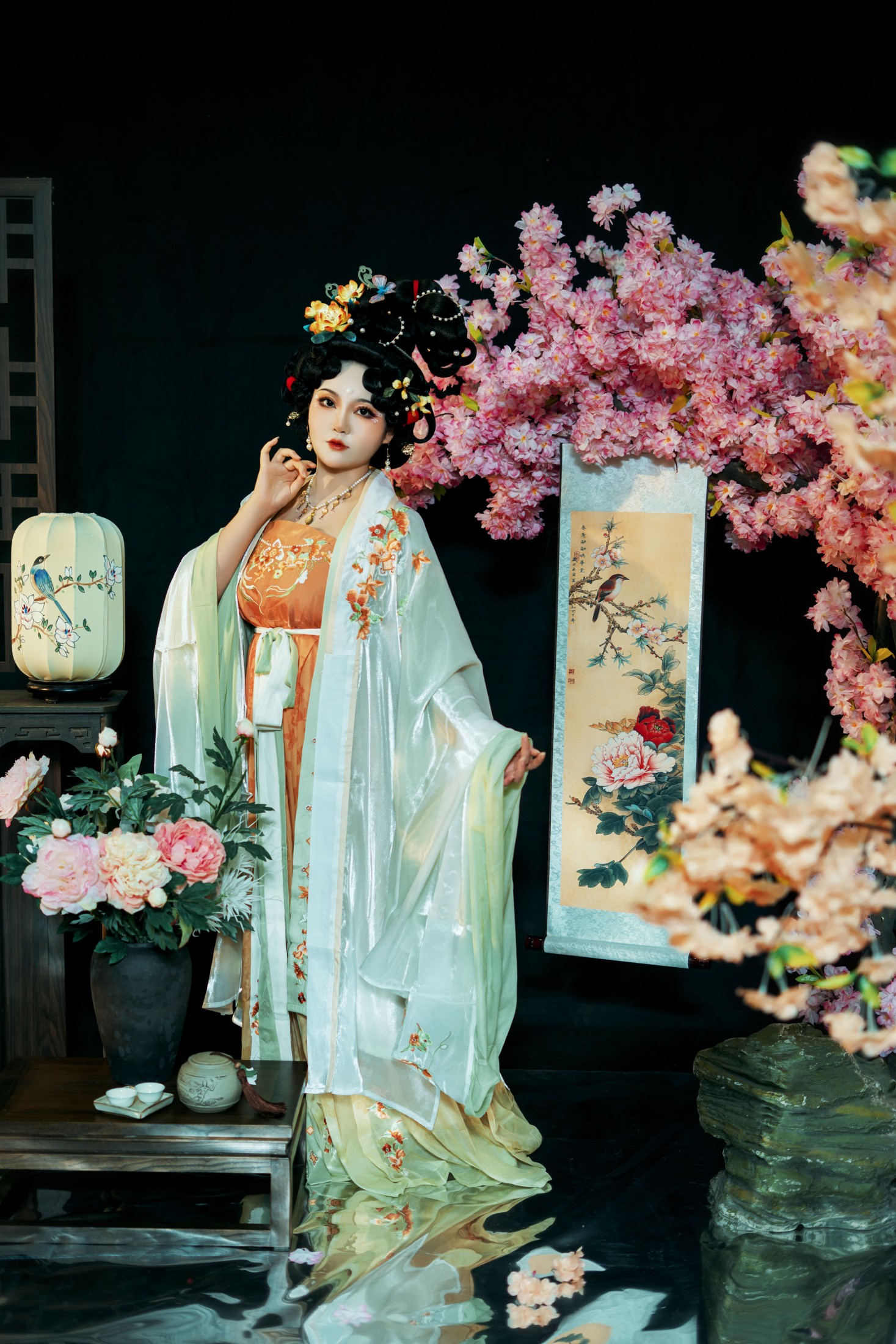 诸葛 – 《国色天香》[15P]