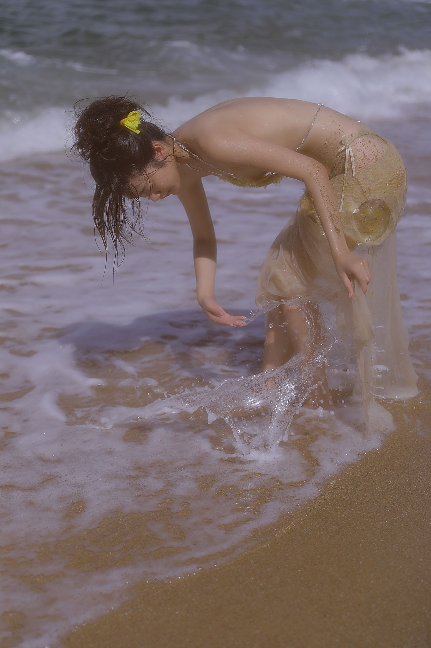 六六 – 《她从海中走来》[19P]