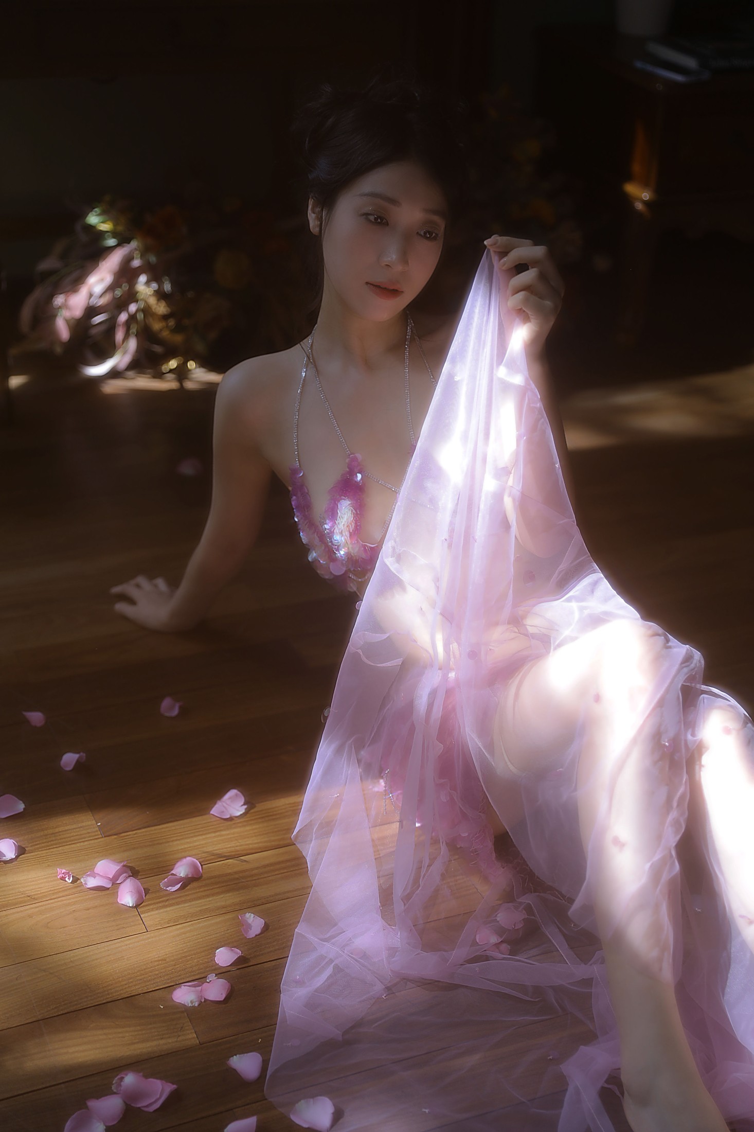 鹿尾儿儿 – 《紫》[13P]