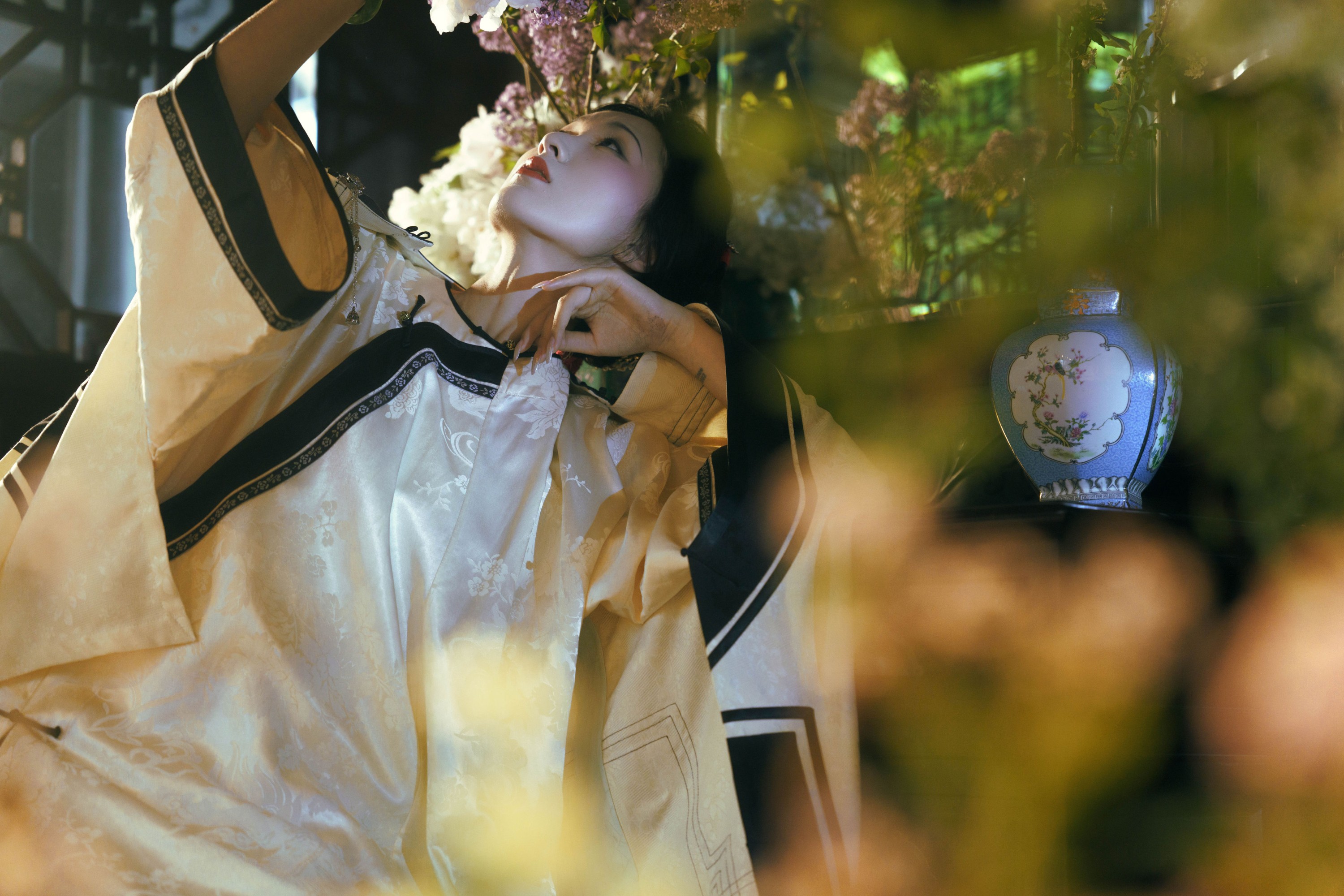 荷里寒 – 《枯寂人生》[28P]