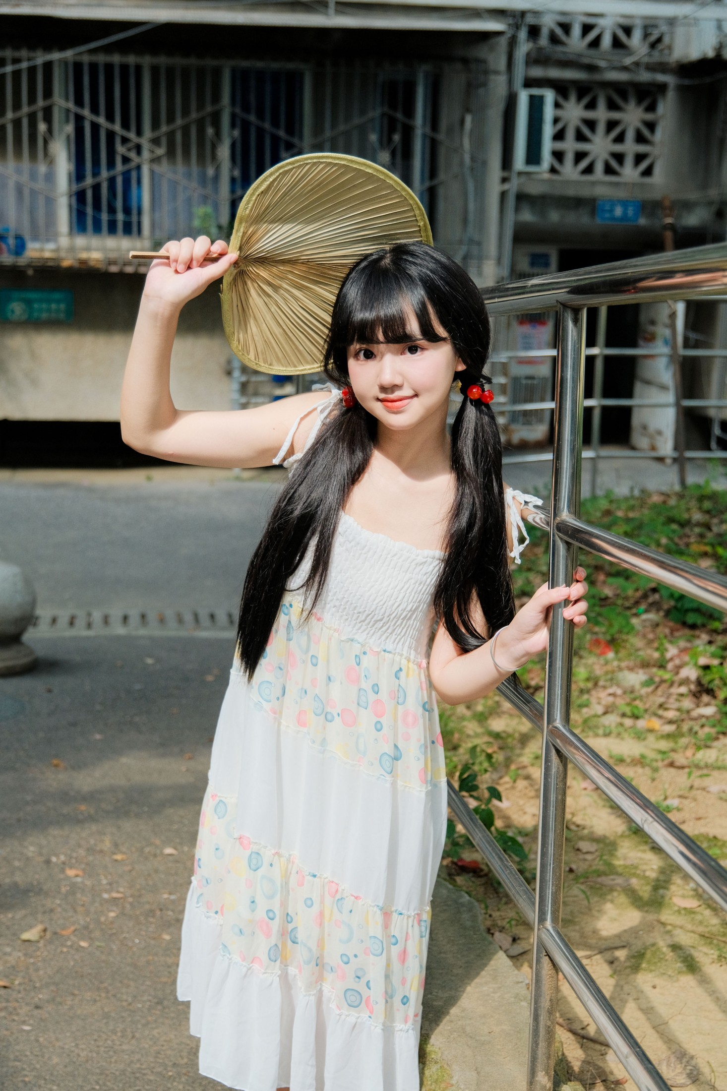 小梨花儿 – 《日系老小区拍照》[31P]