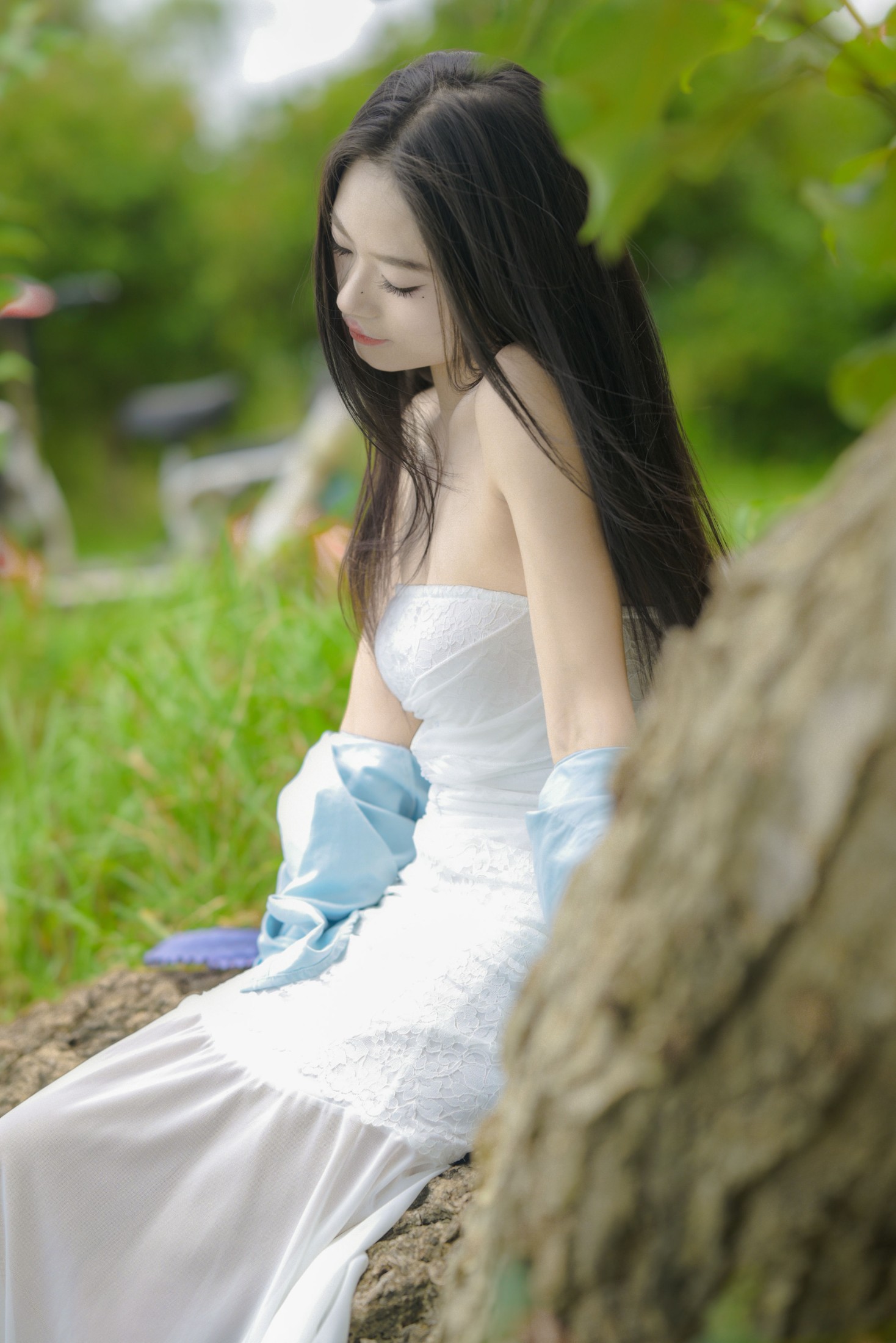 小岳 – 《在水一方》[32P]