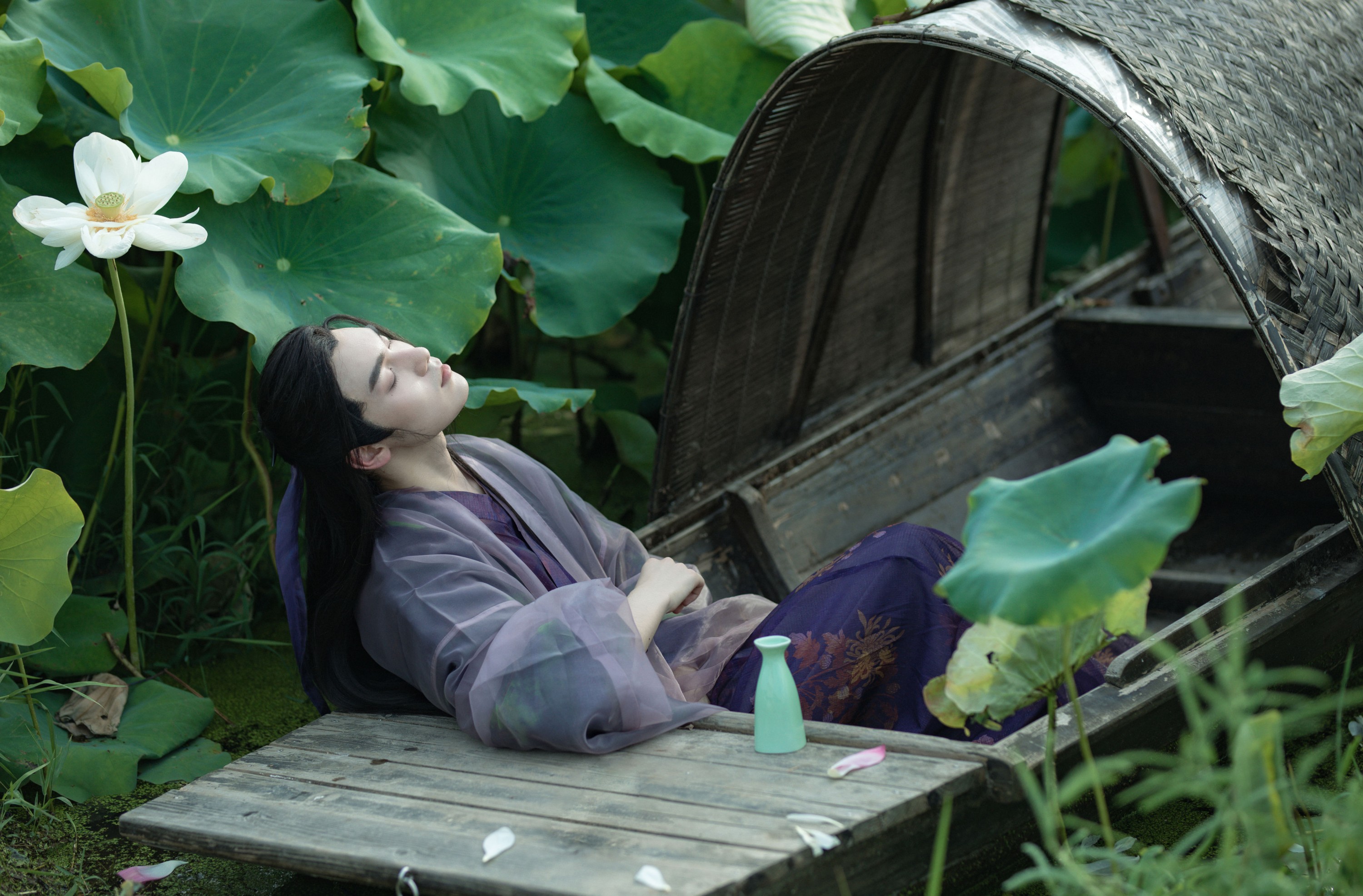 奈何Ne – 《满身明月看荷花》[13P]