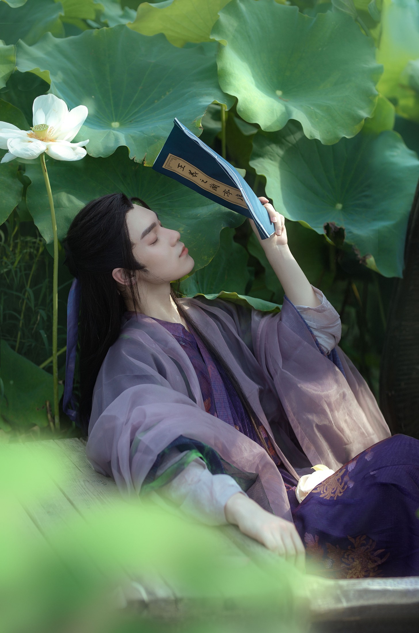 奈何Ne – 《满身明月看荷花》[13P]