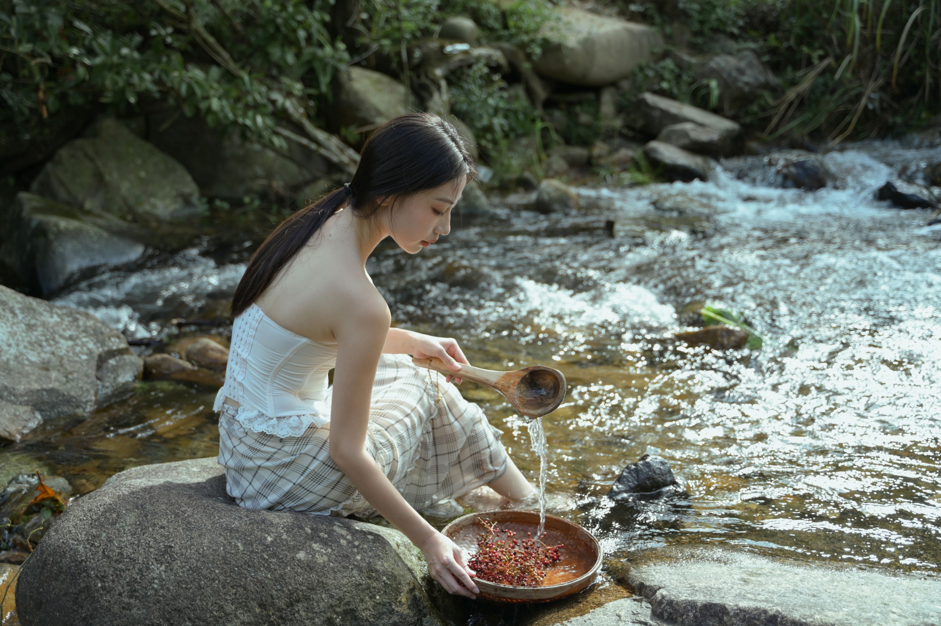 依依 – 《允许你的生命如溪水流动》[39P] 插图4