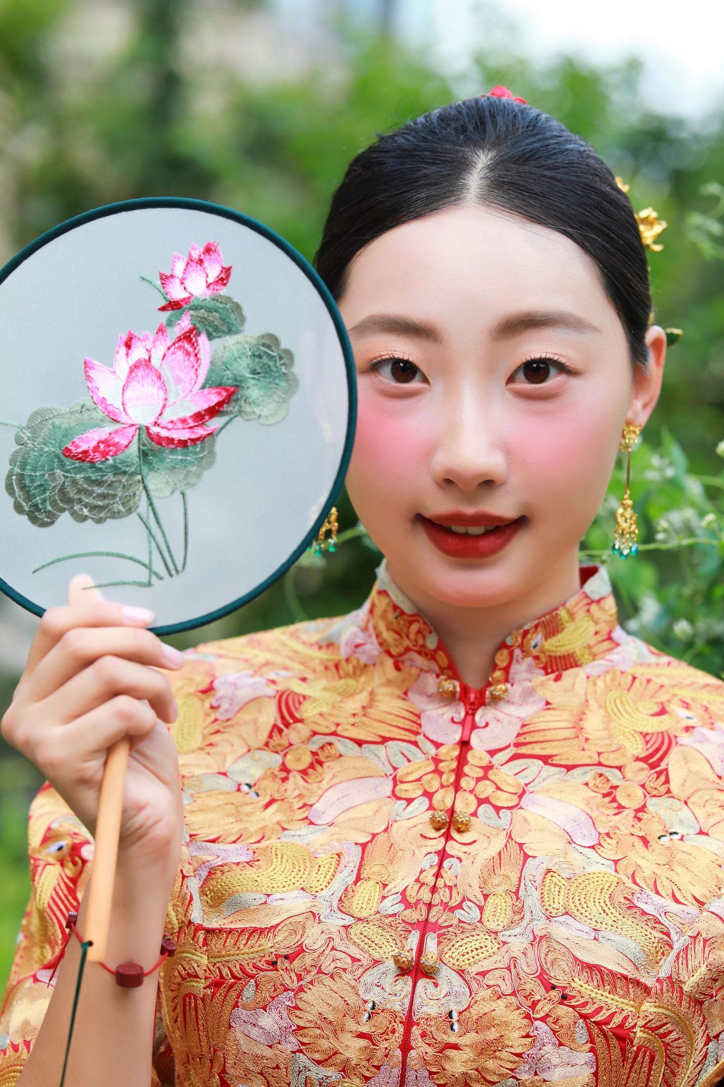 但行好事 – 《龙凤褂写真》[14P] 插图3