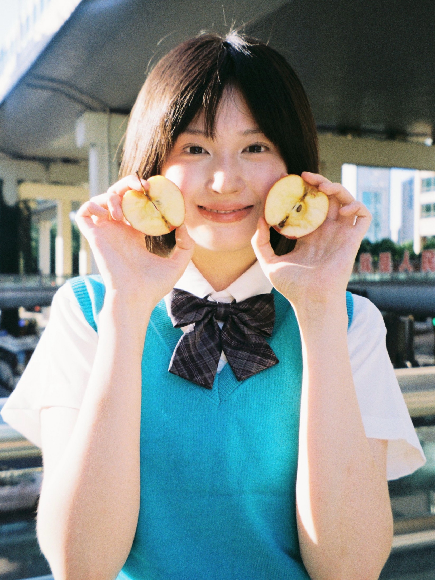 有小面包 – 《跃动青春》[24P]