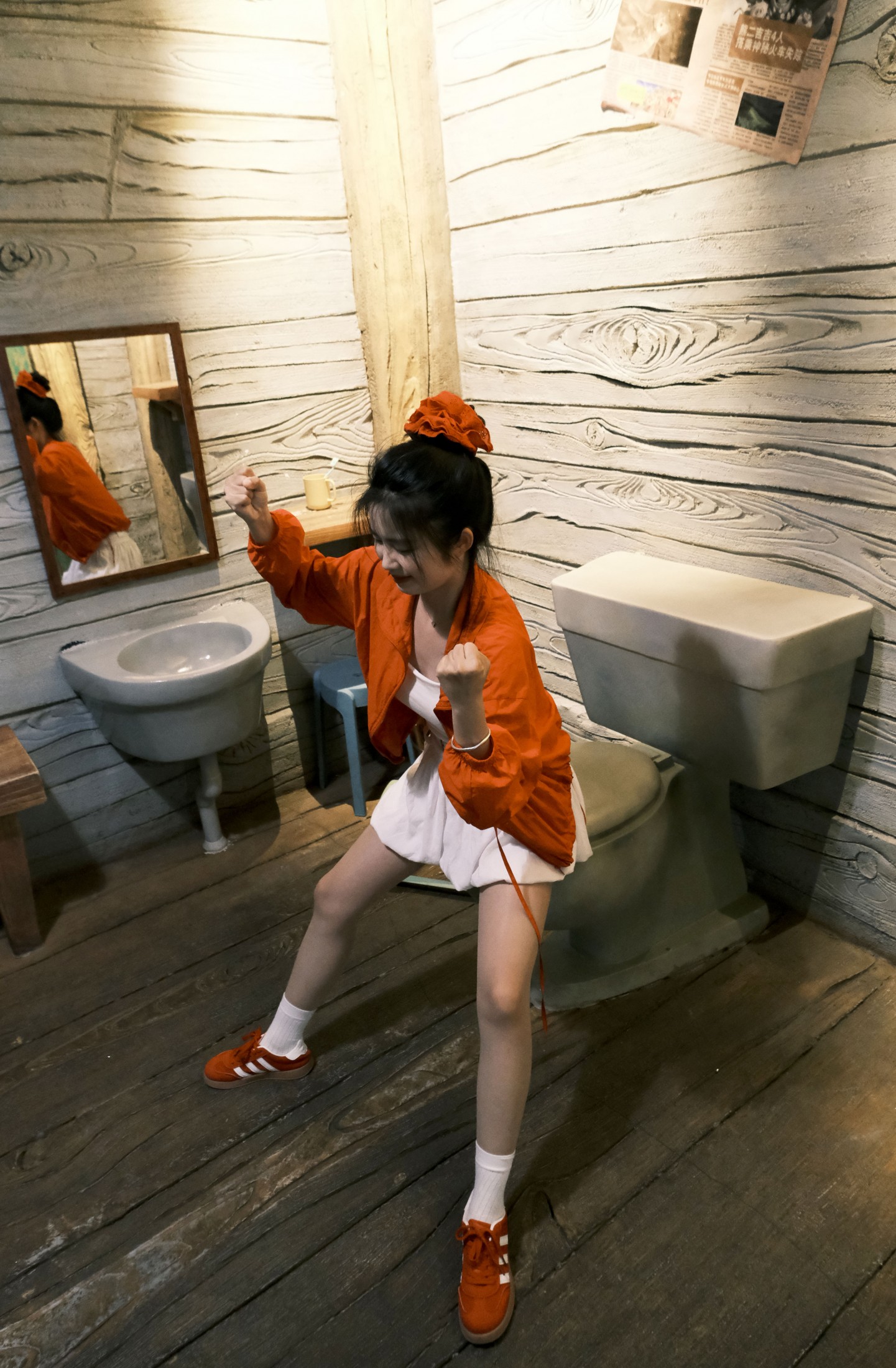 桃子 – 《疯狂假期》[14P]