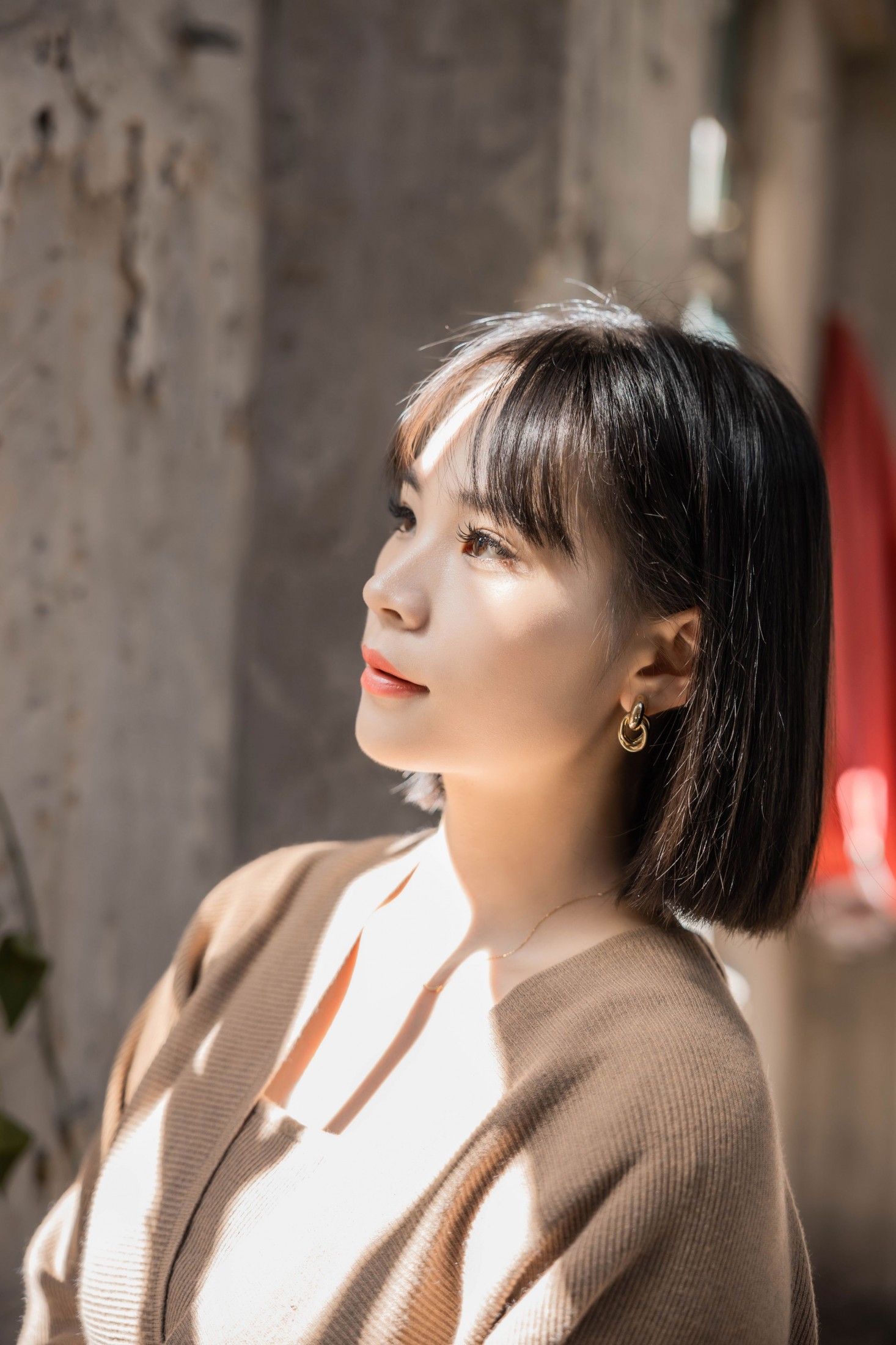 雪华 – 《阳光下的老街》[42P]