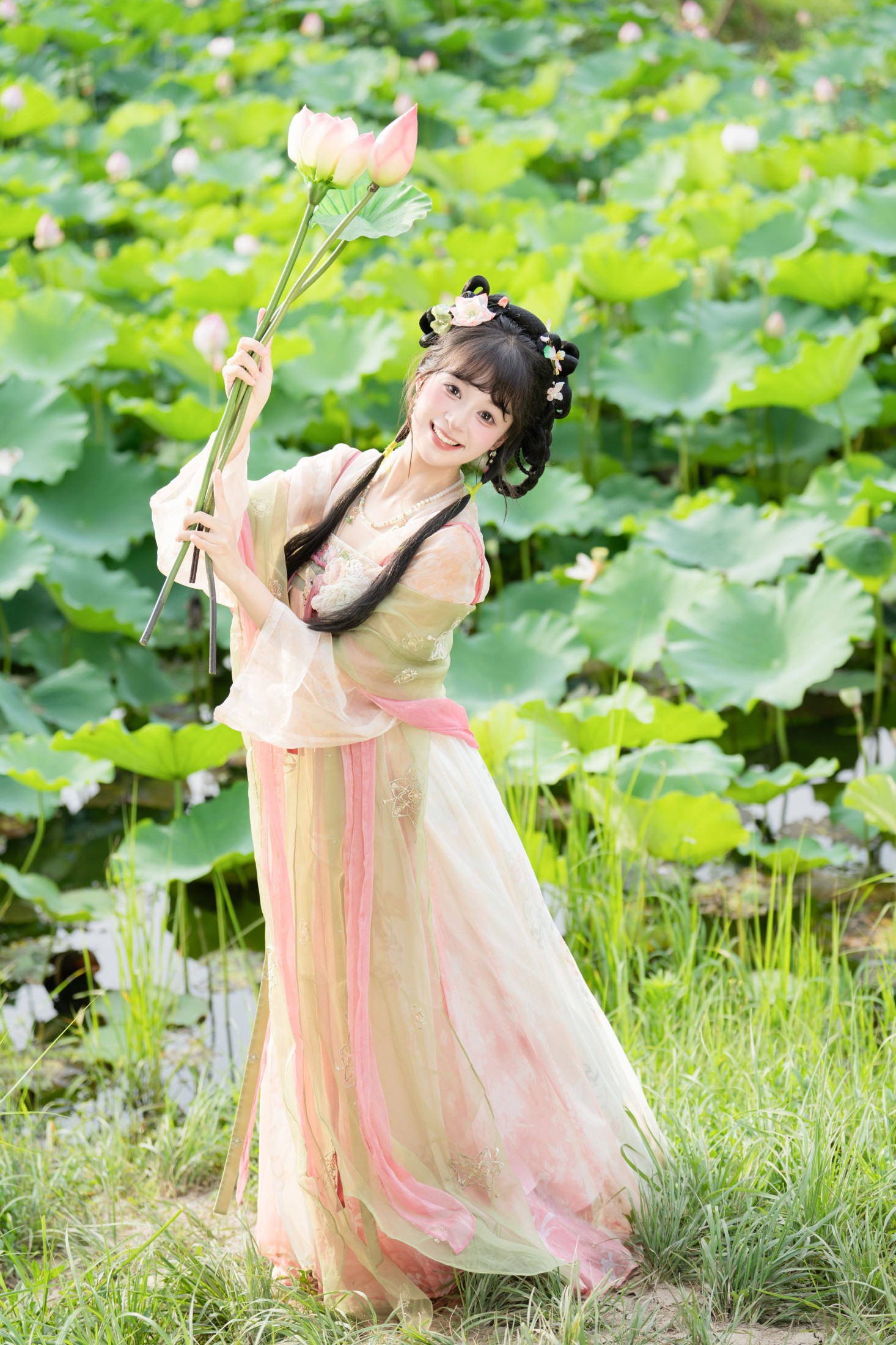 夏芋小年 – 《荷花仙子》[52P]