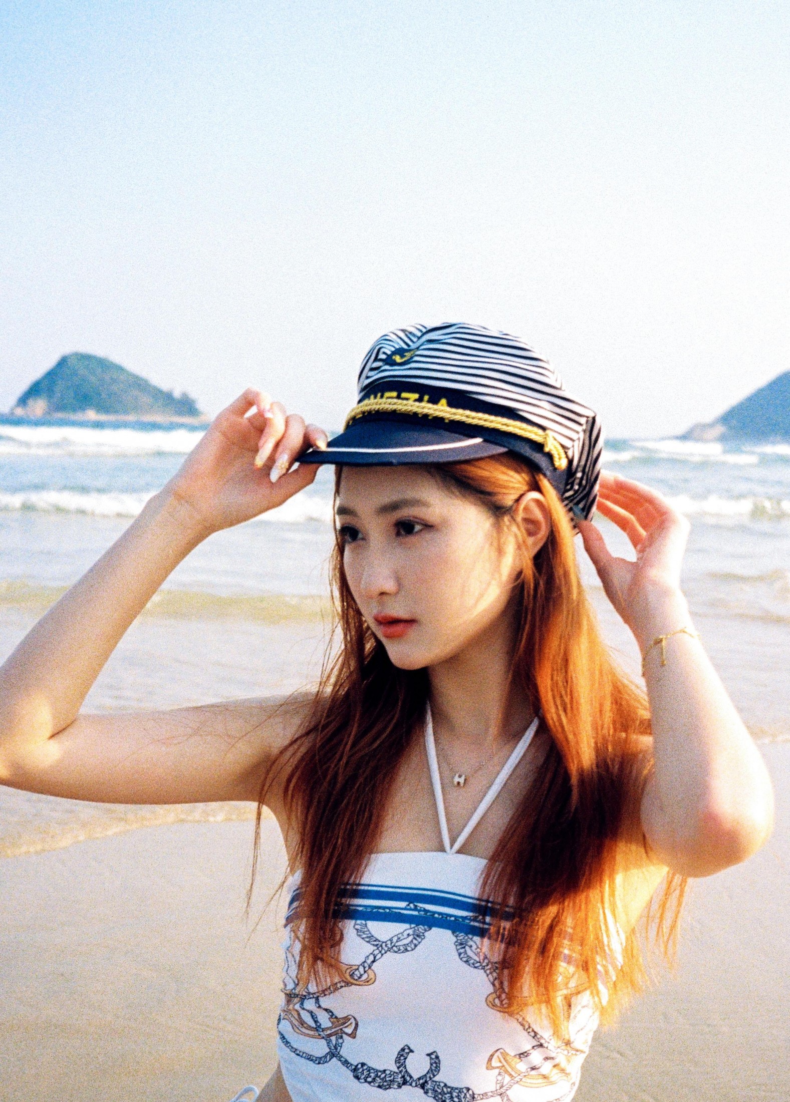 LLleleYY – 《蓝色大海》[16P]