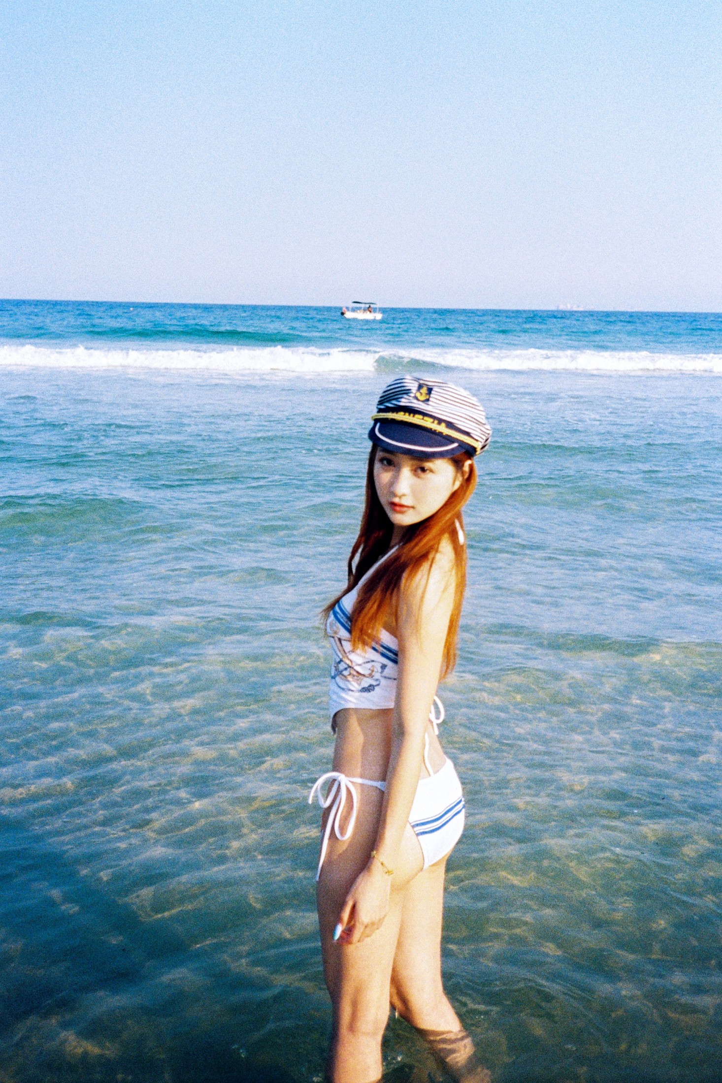 LLleleYY – 《蓝色大海》[16P]