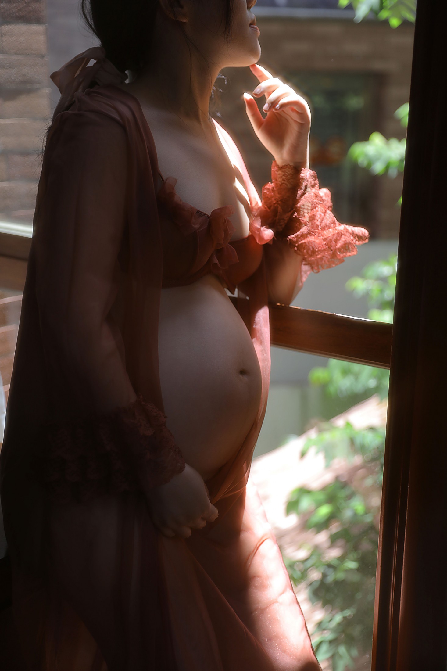 Quinnao巧阿 – 《她先是她自己 再是妈妈》[13P]