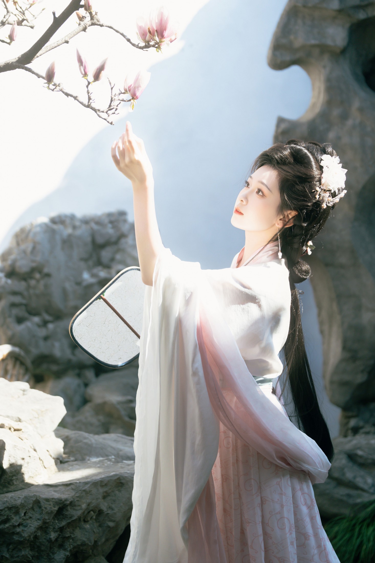 甜心芽芽 – 《二乔玉兰 | “梦里不知身是客”》[15P]