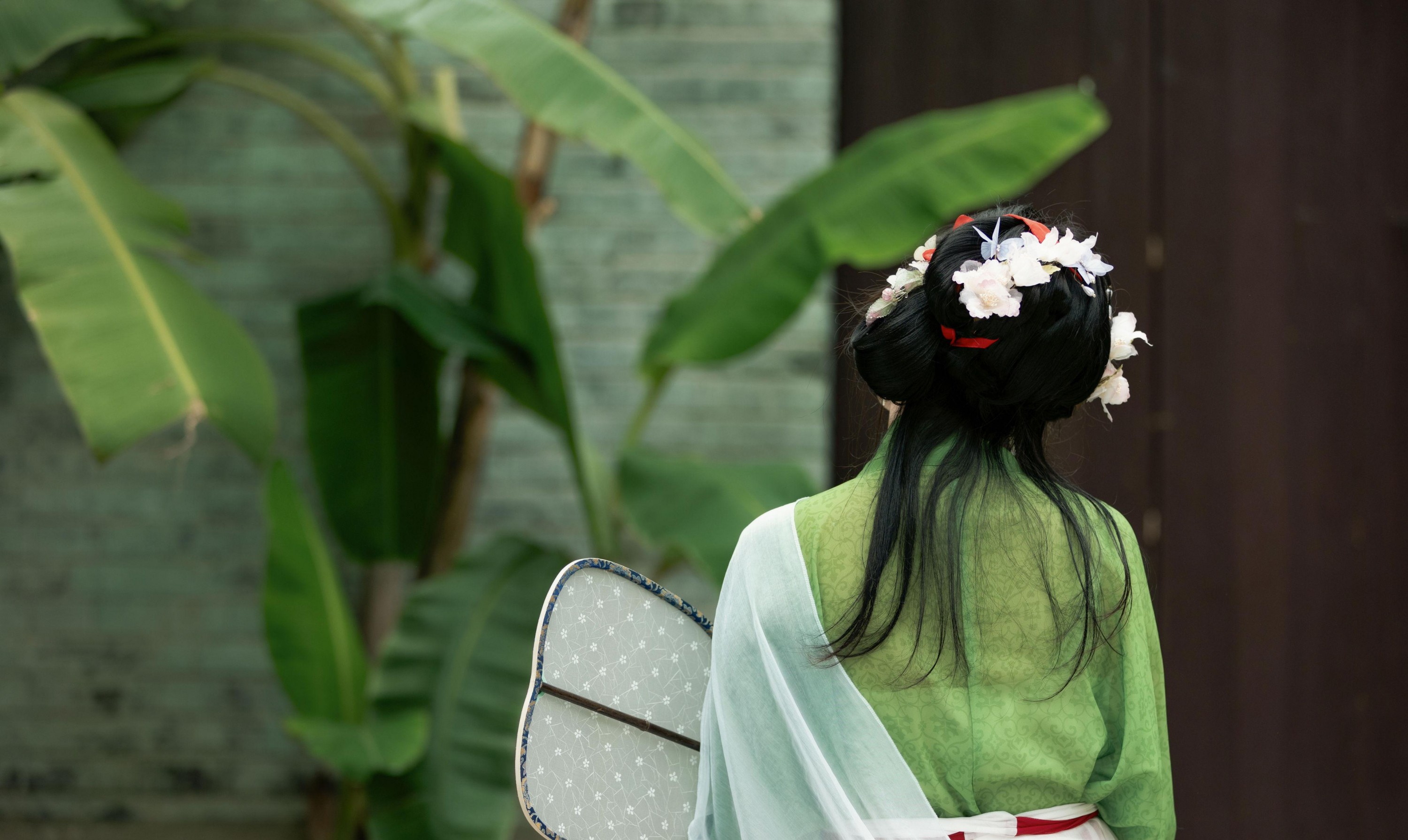 谨陬捌 – 《蕉叶潇潇》[14P]